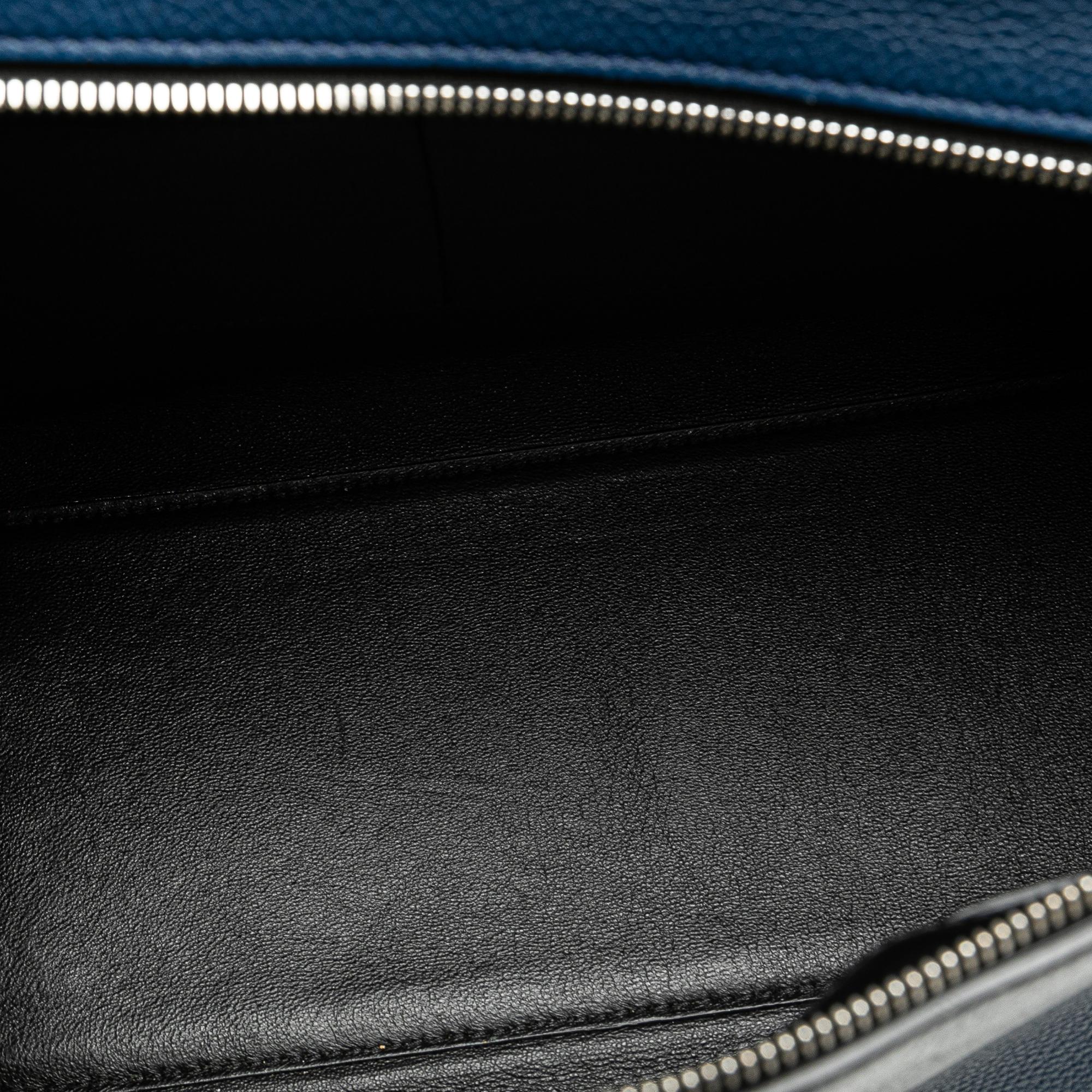 Celine Medium Leather Edge Handbag (SHG-Eqw3jS)