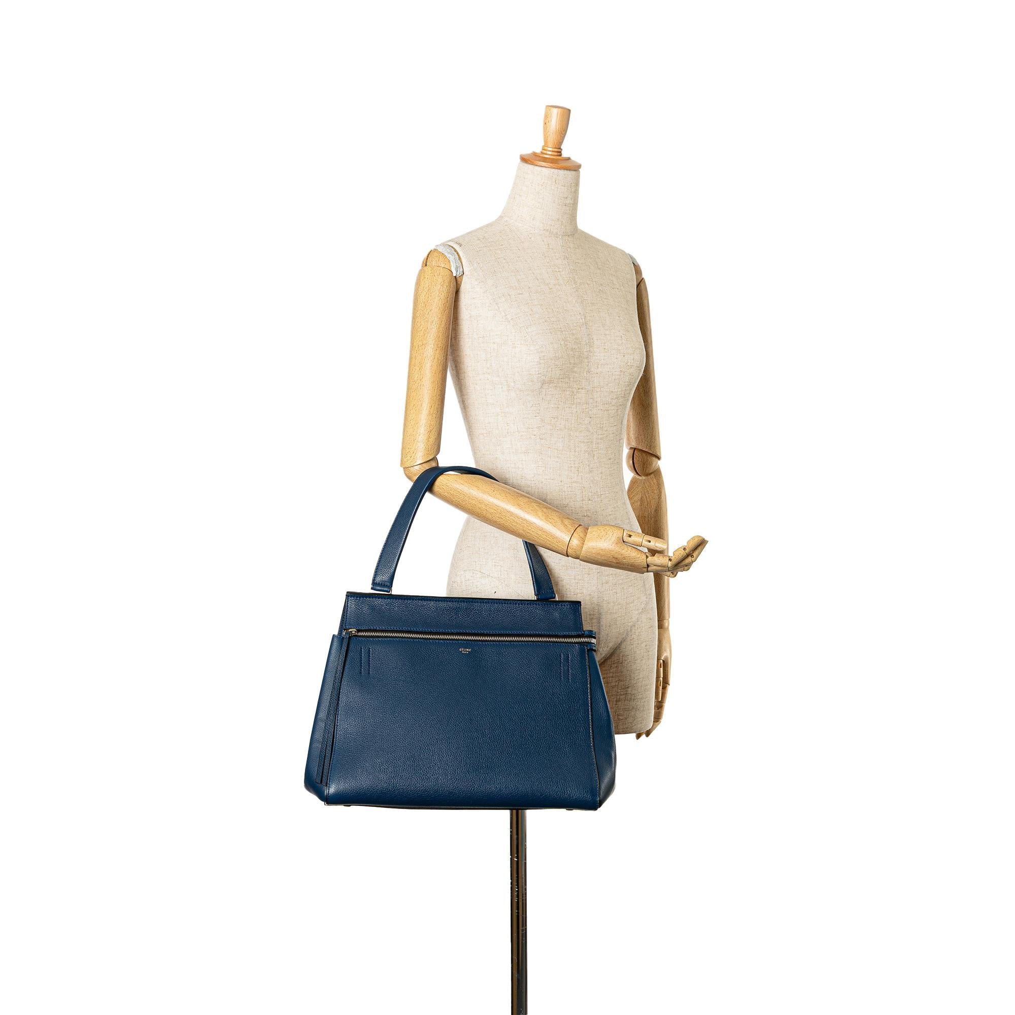 Celine Medium Leather Edge Handbag (SHG-Eqw3jS)