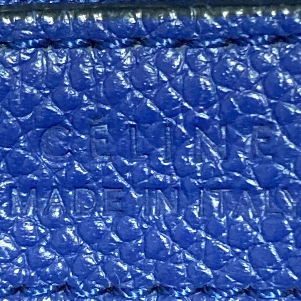 Celine Medium Phantom Tote (SHG-37906)