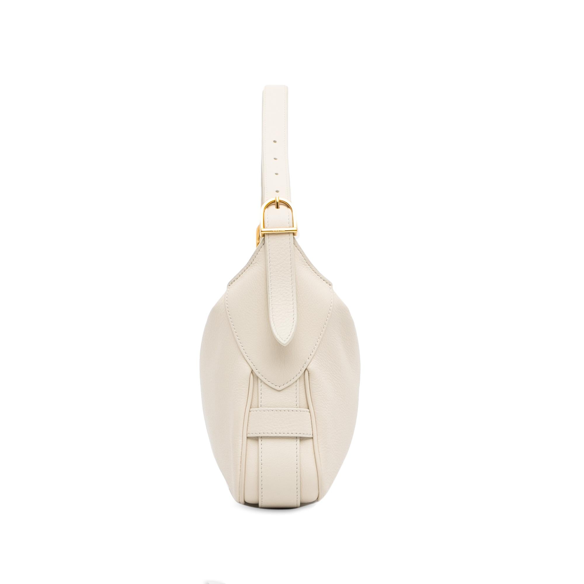 Celine Medium Romy Shoulder Bag (SHG-YCVYiG)