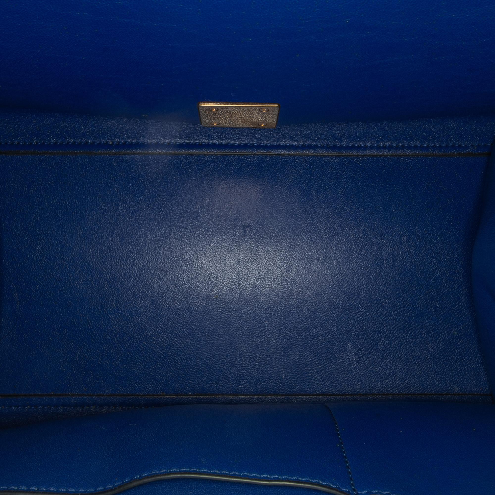 Celine Medium Trapeze Satchel (SHG-i2yUwZ)