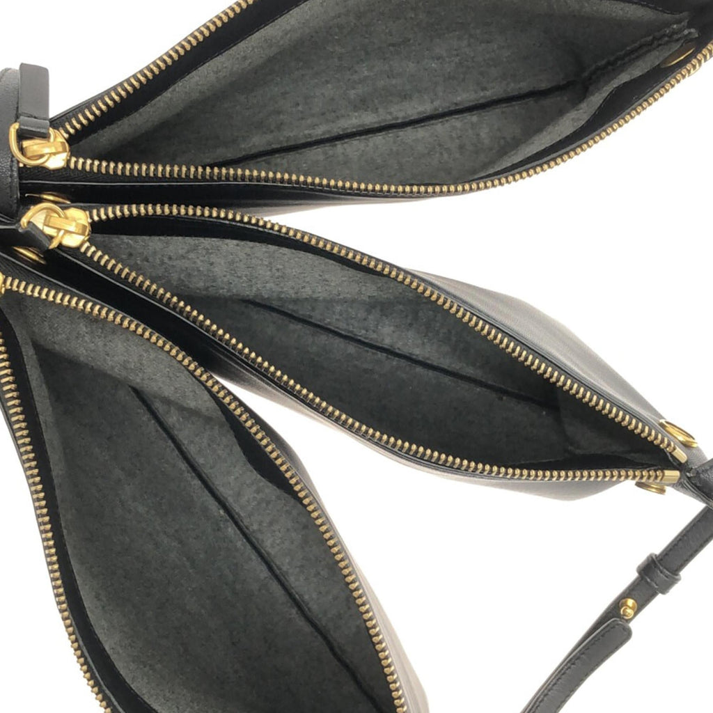 Celine Medium Trio Crossbody Bag (SHG-iLf7kI)