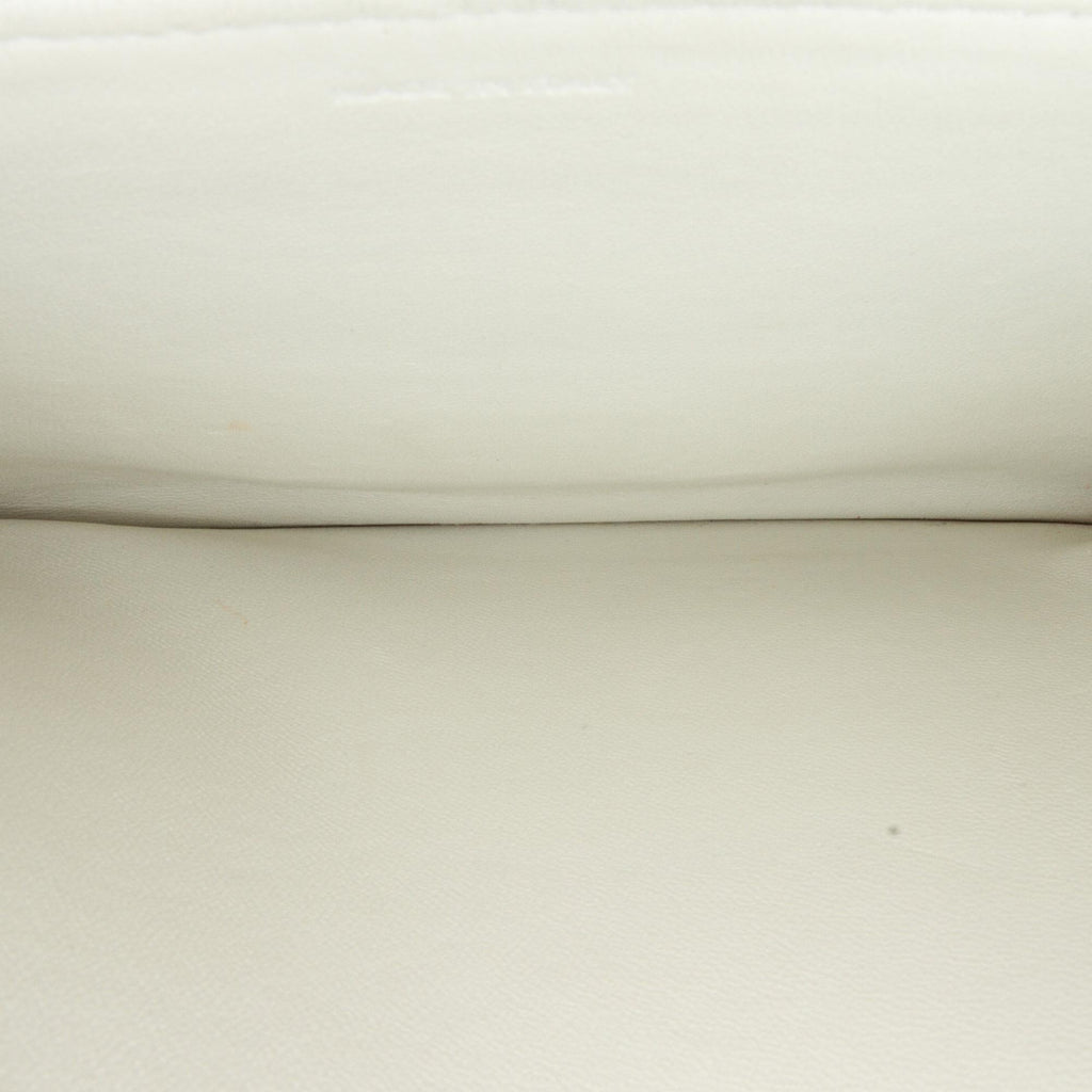 Celine Medium Triomphe Crossbody Bag (SHG-sCwzzx)