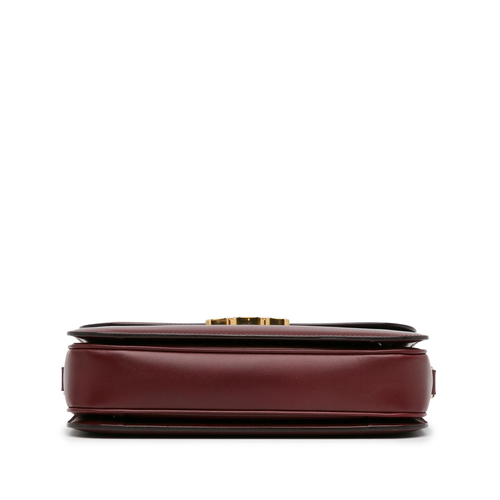 Celine Medium Triomphe Crossbody Bag (SHG-ewHuBe)