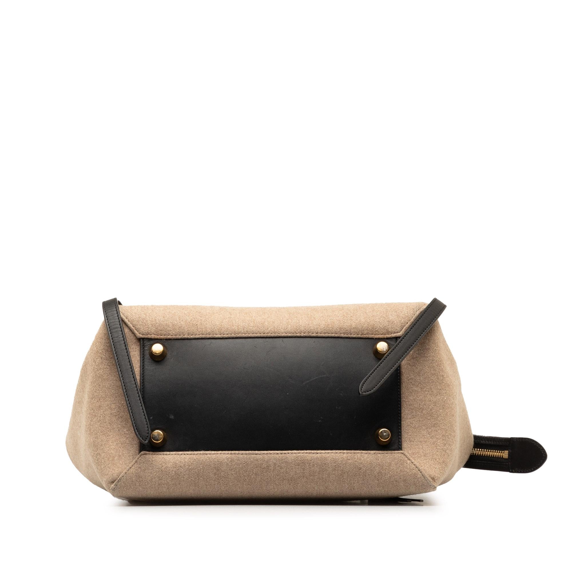Celine Mini Felt Belt Bag (SHG-Z3Cauu)