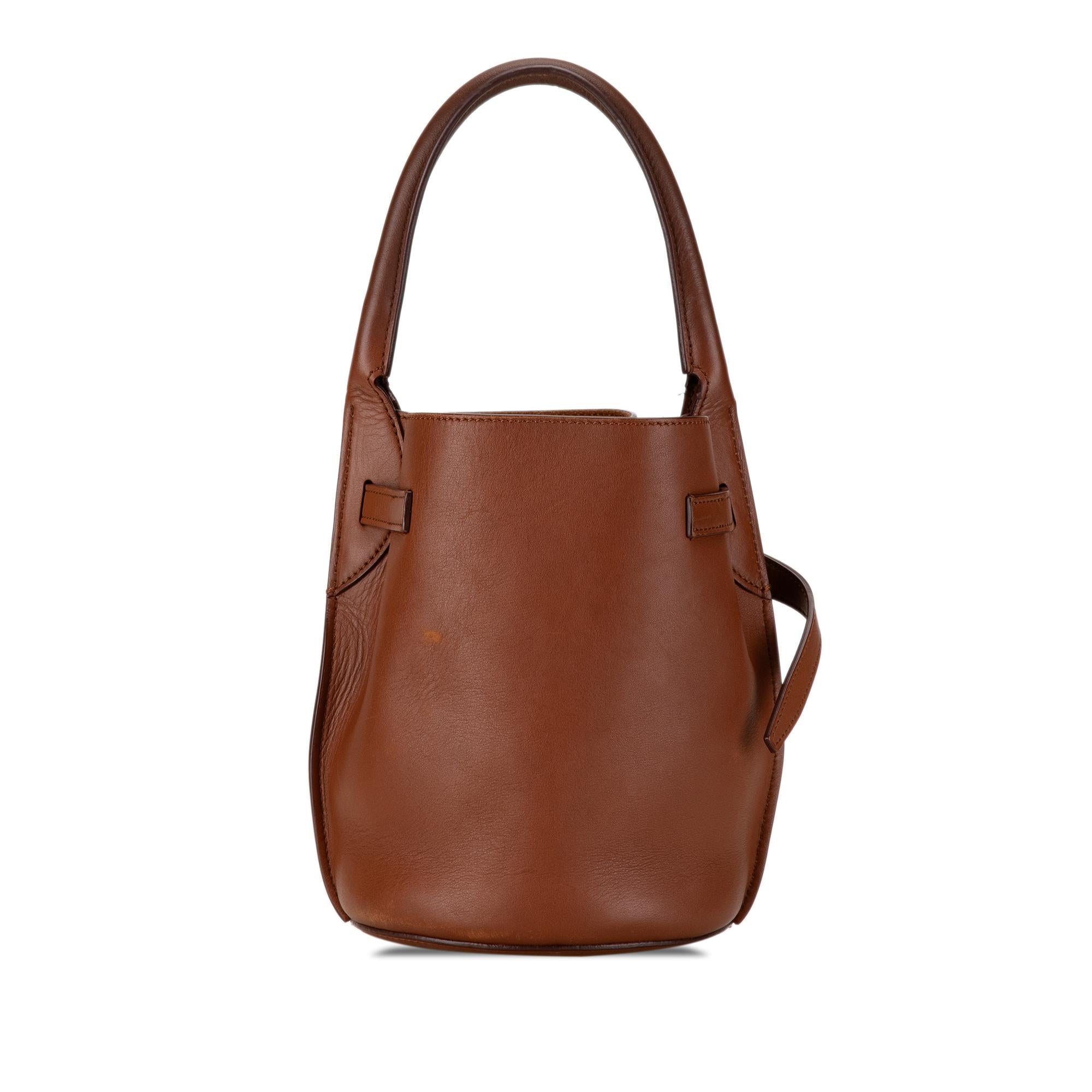 Celine Nano Big Bucket Bag (SHG-SWBrQS)