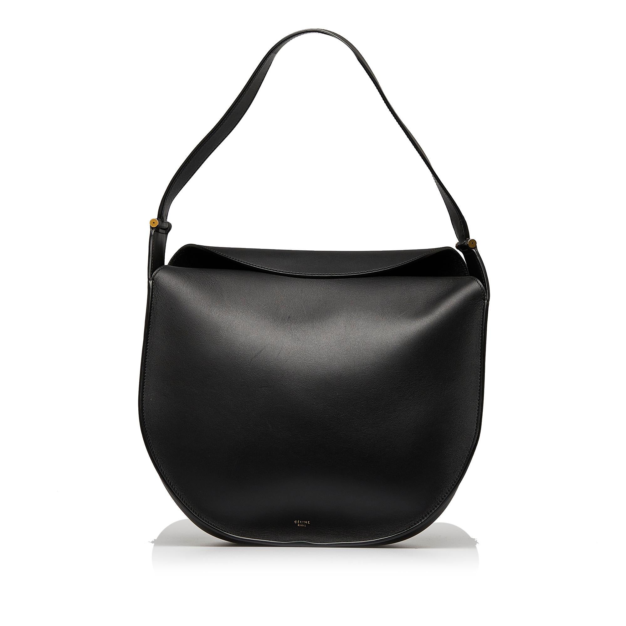 Celine Round Flap Bag (SHG-zDI8i8)