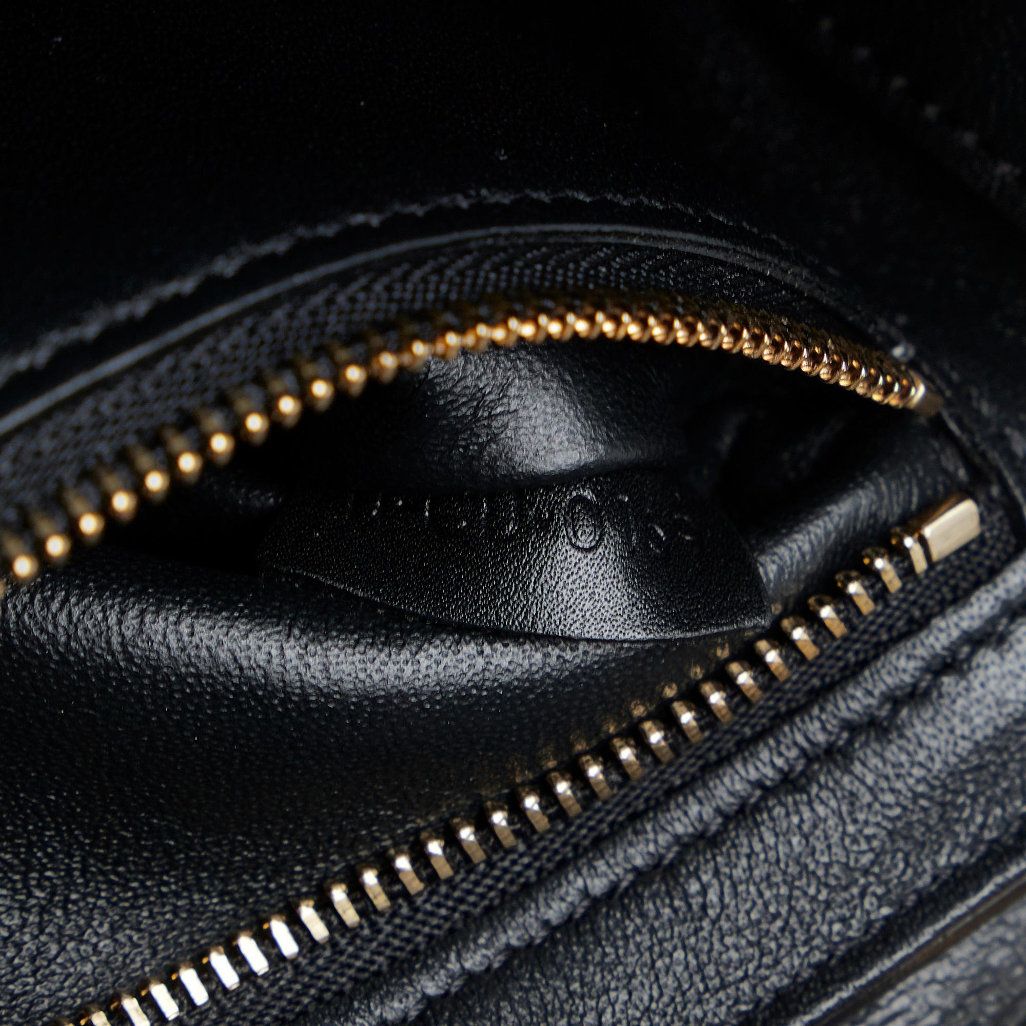 Celine Small C Bag (SHG-WkUUC8)