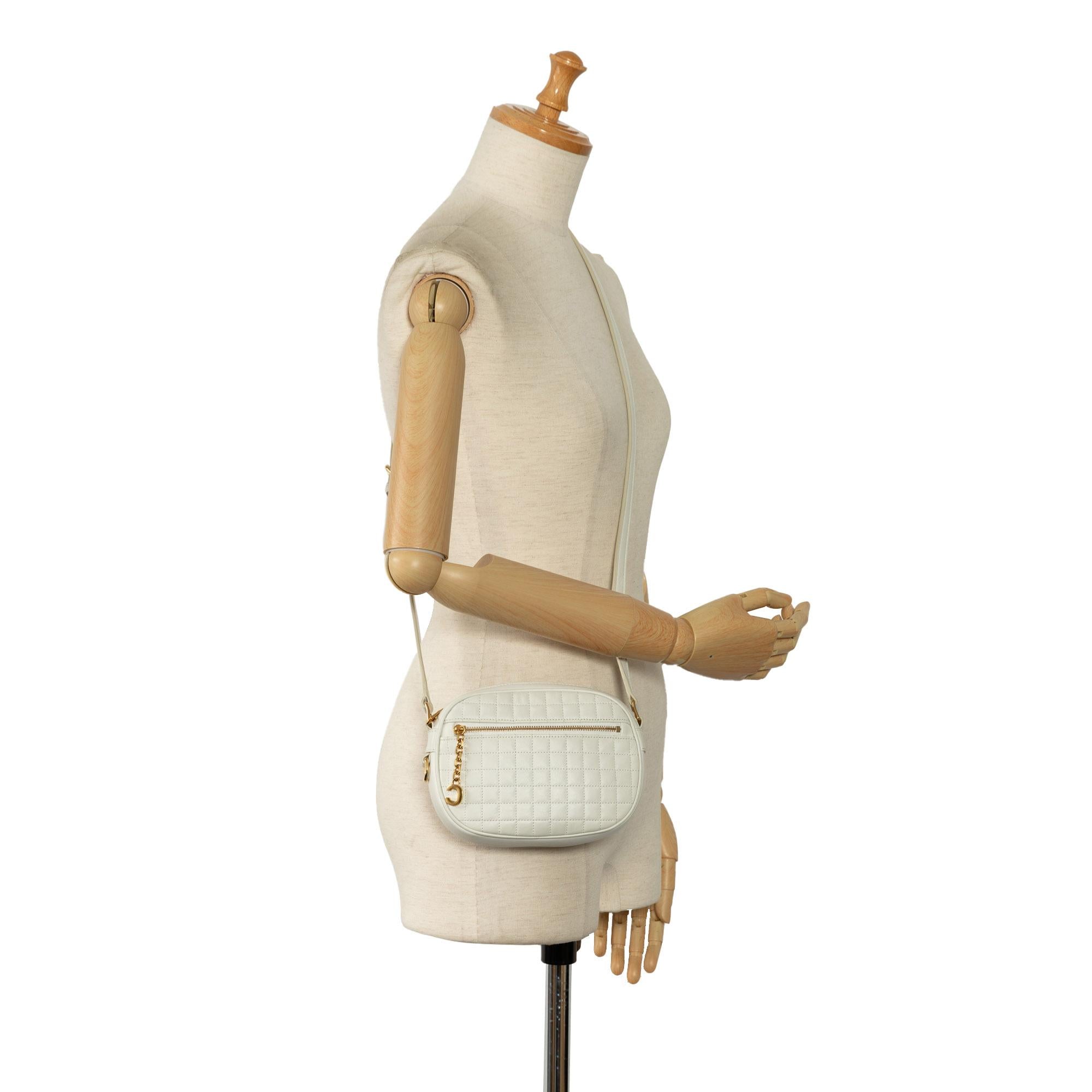 Celine Small C Charm Crossbody Bag (SHG-Pz5FM4)