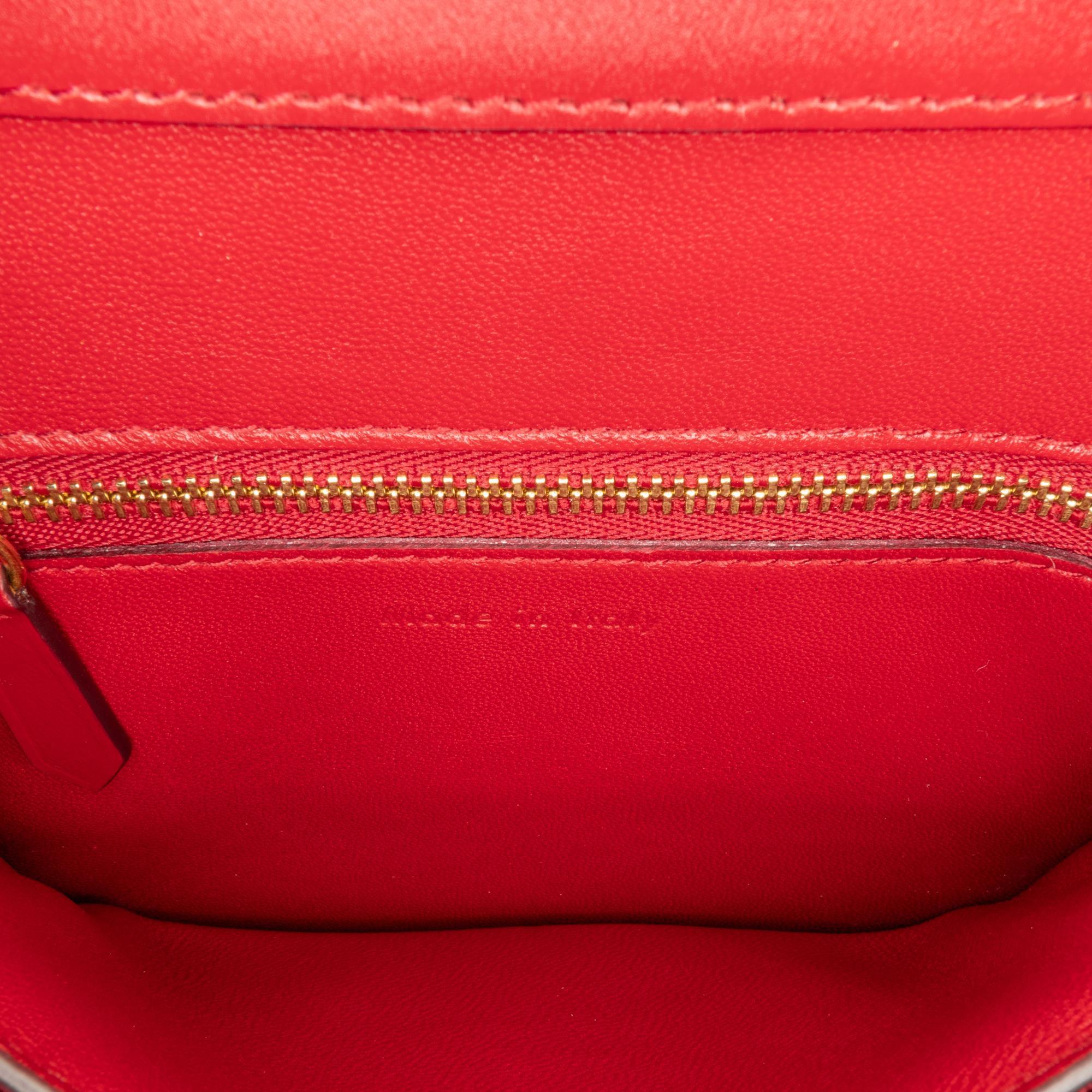 Celine Small Classic Box (SHG-YPKc9N)