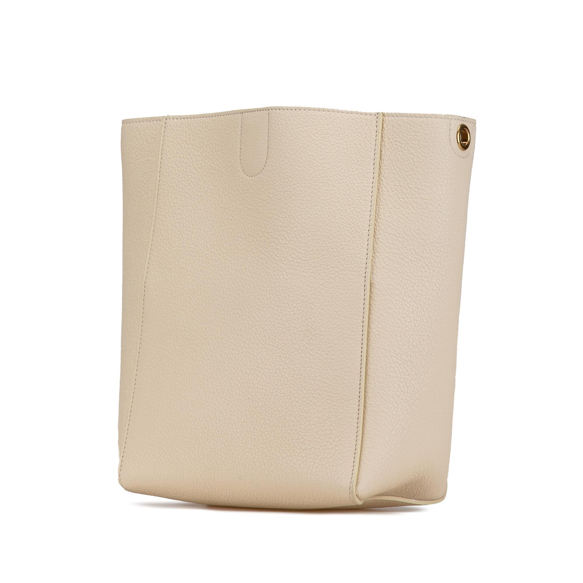 Celine Small Leather Seau Sangle (SHG-pDz63U)