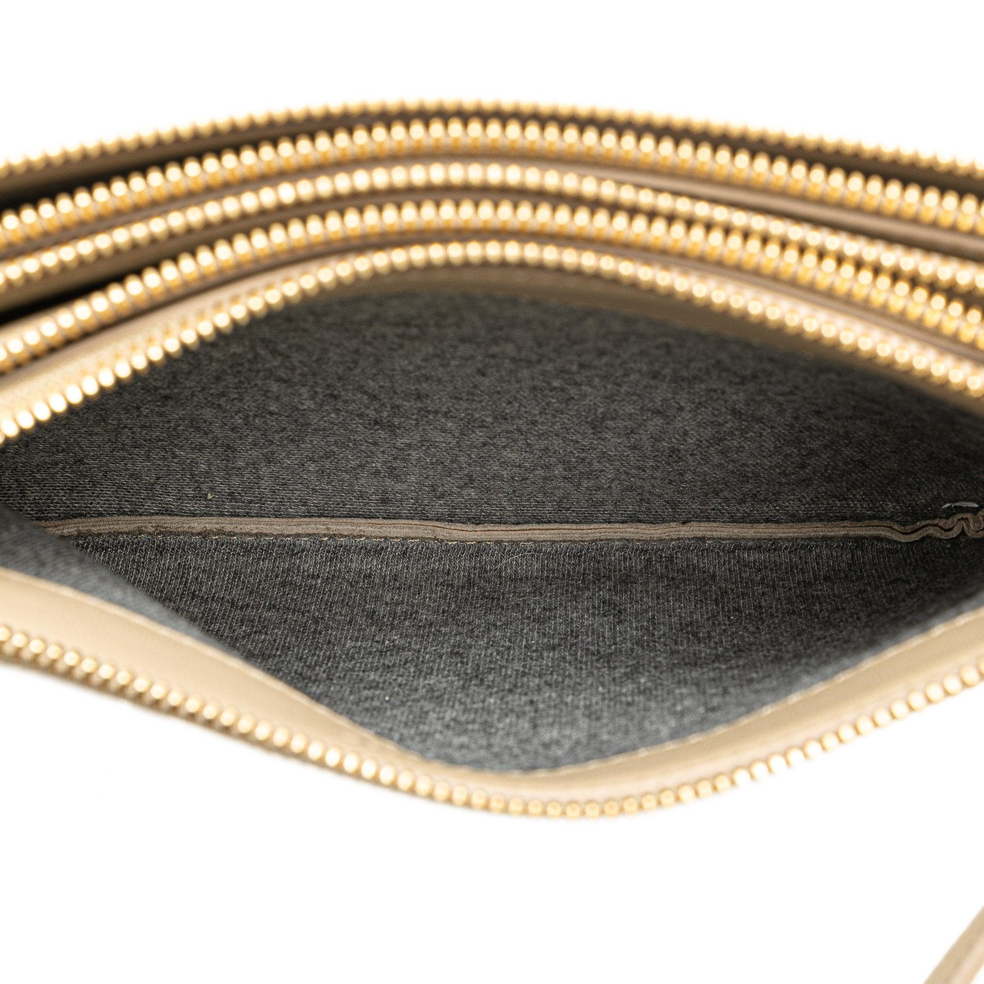 Celine Small Leather Trio Crossbody (SHG-QQxy5Y)