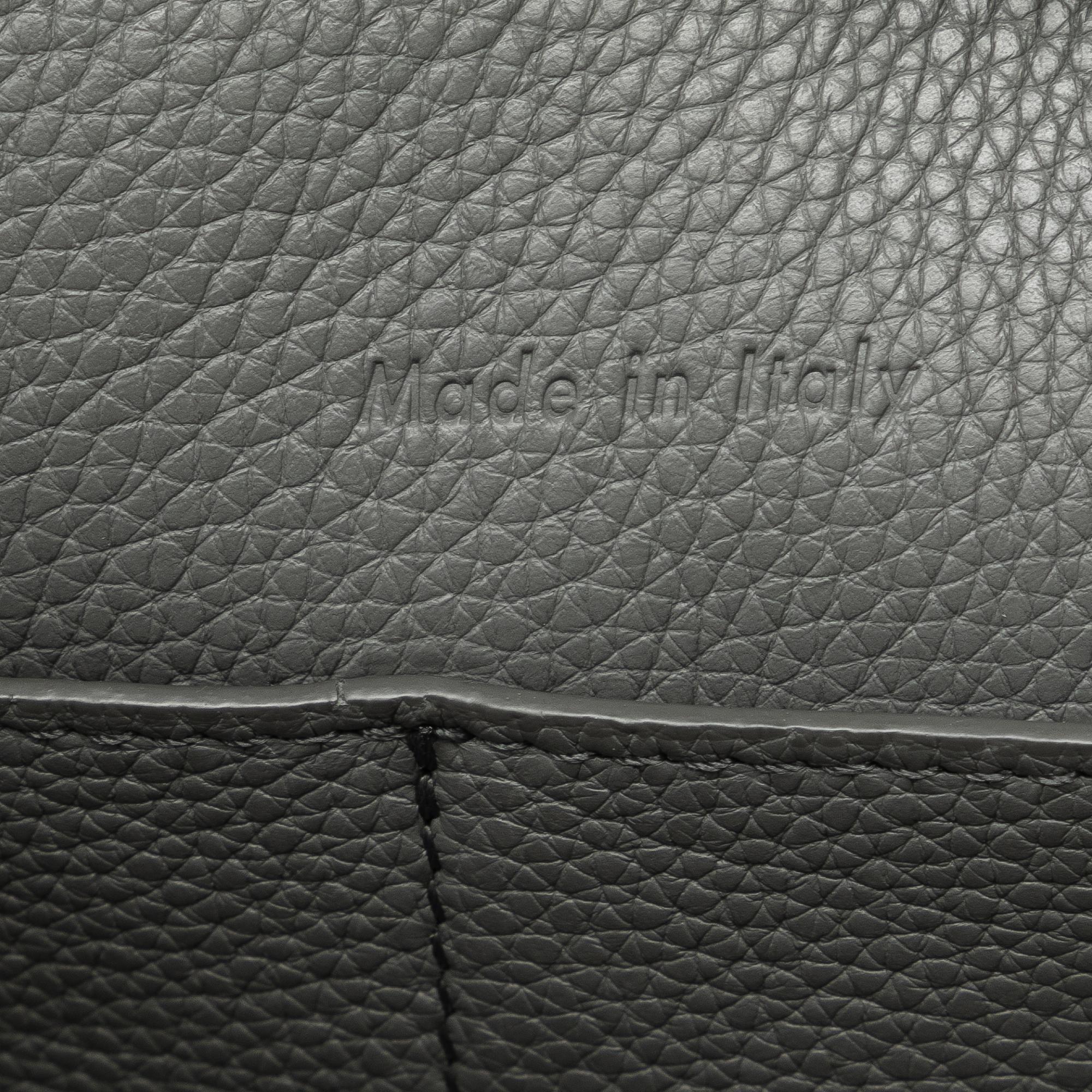 Celine Small Trifold Tote (SHG-swRLIx)