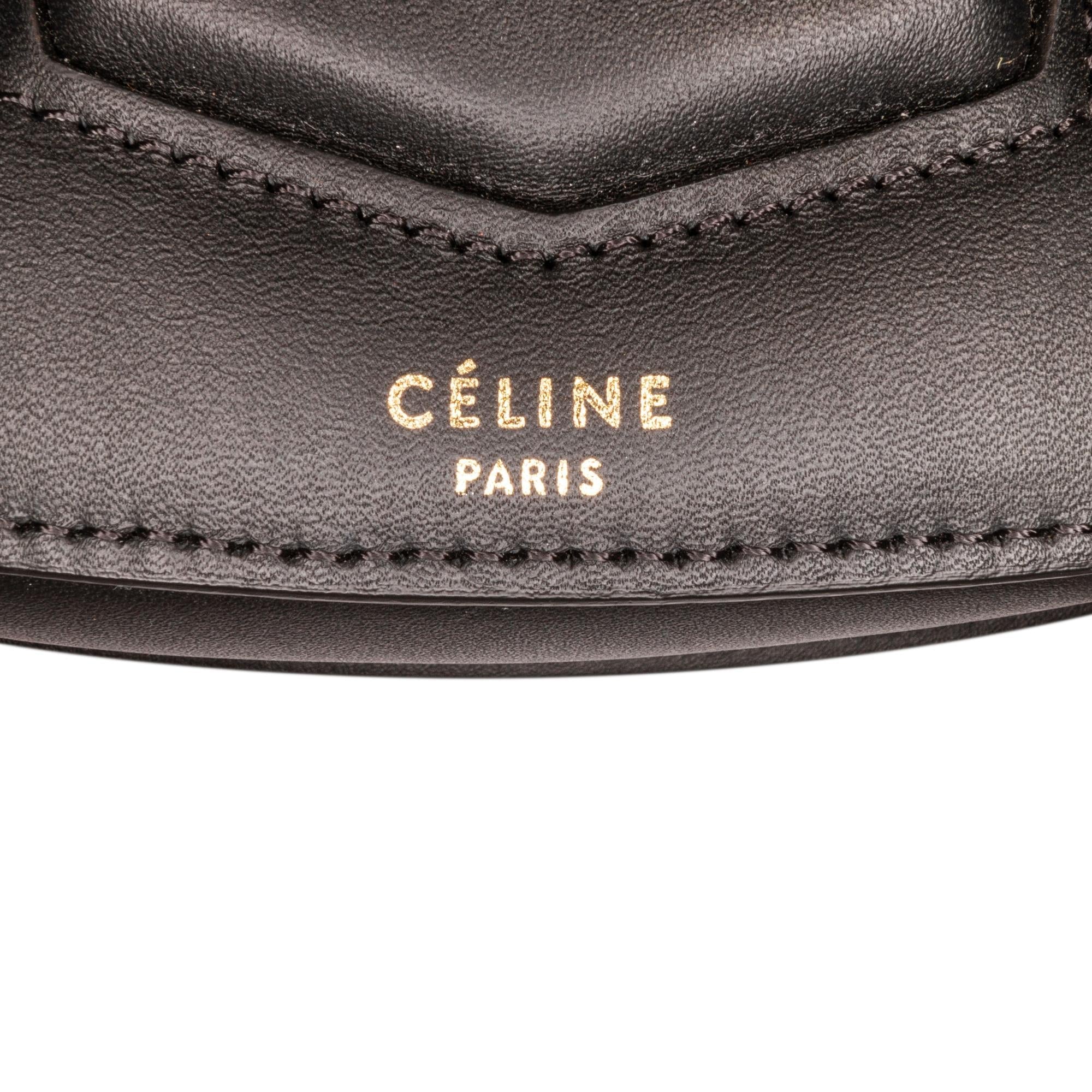 Celine Small Trotteur Crossbody Bag (SHG-EXwSgt)