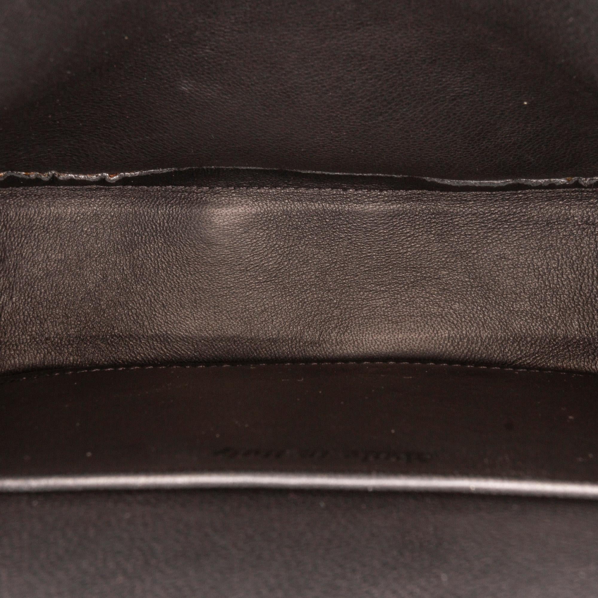 Celine Small Trotteur Crossbody Bag (SHG-EXwSgt)