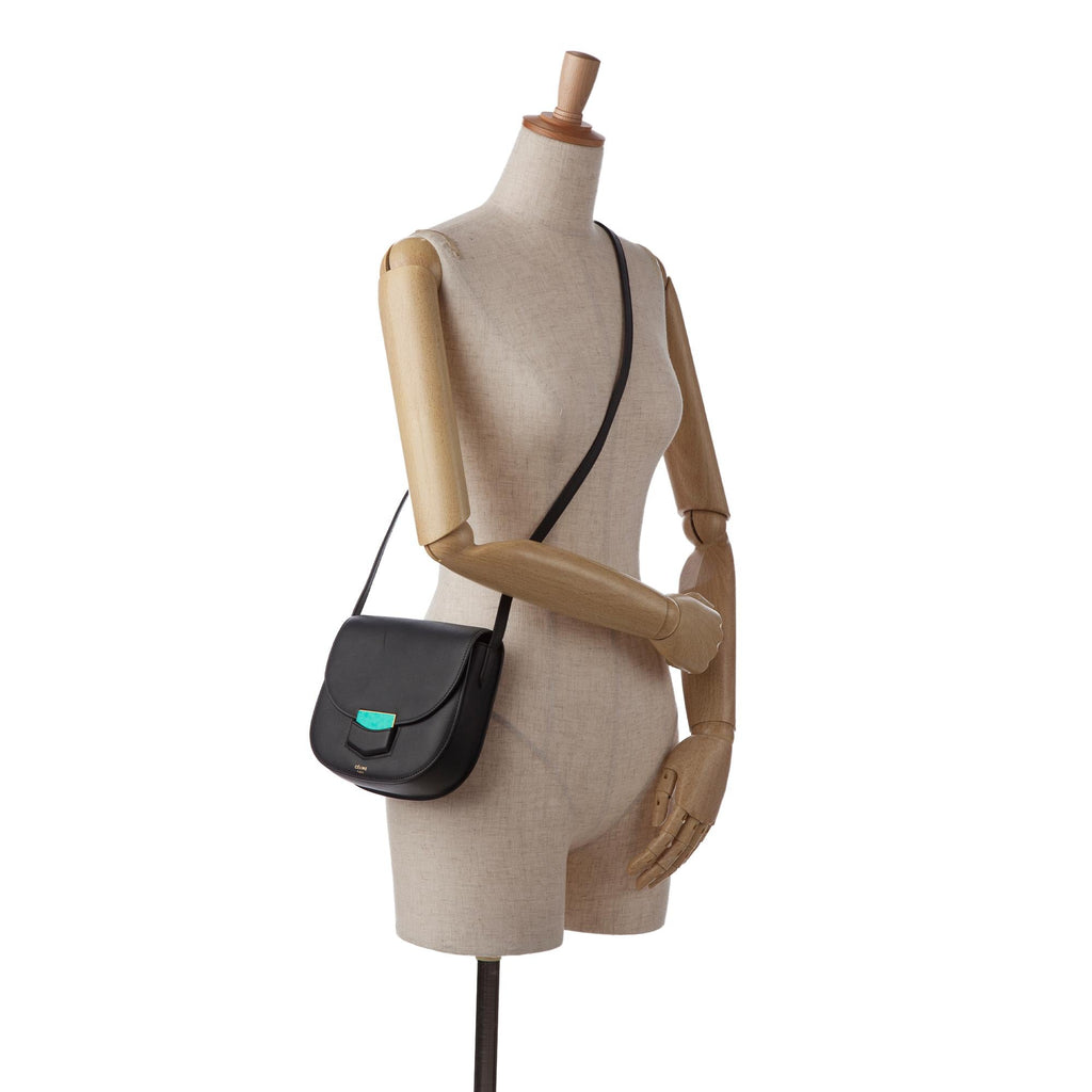Celine Small Trotteur Crossbody Bag (SHG-EXwSgt)