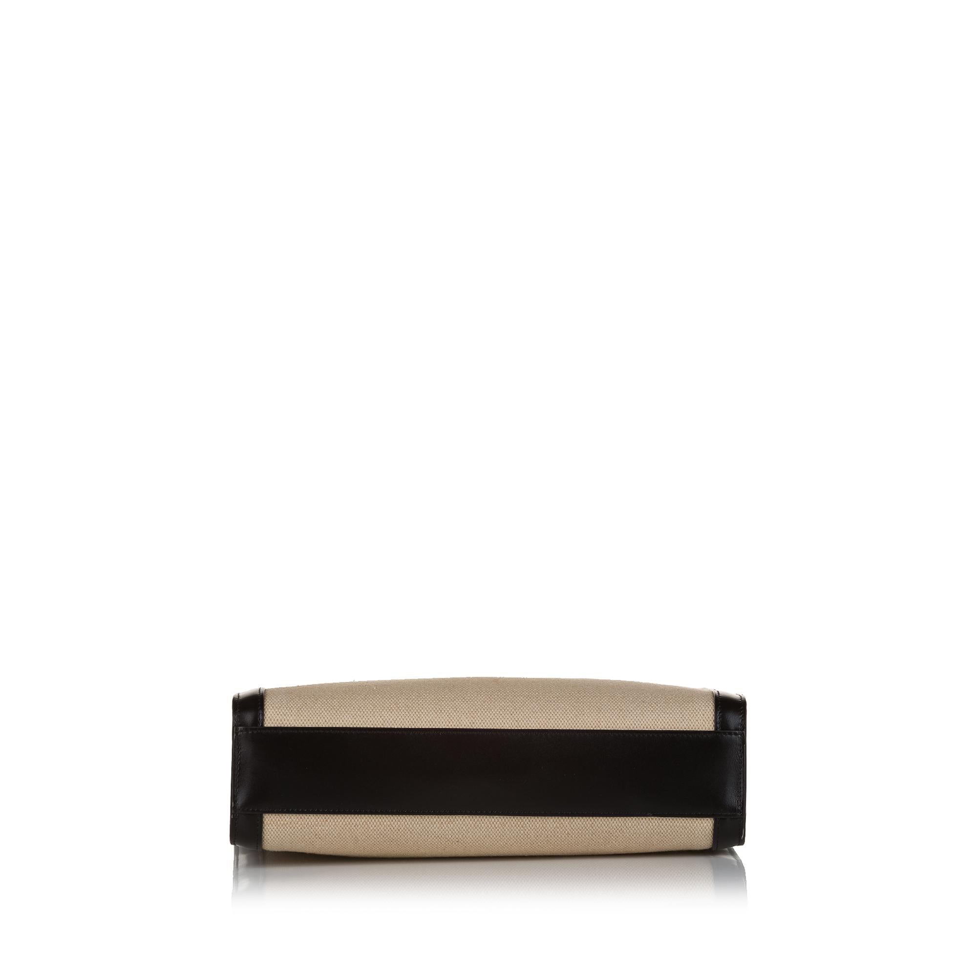 Celine Small Vertical Cabas Satchel (SHG-Ix7YFM)