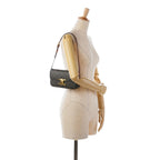 Celine Triomphe Claude Shoulder Bag (SHG-3lPywQ)