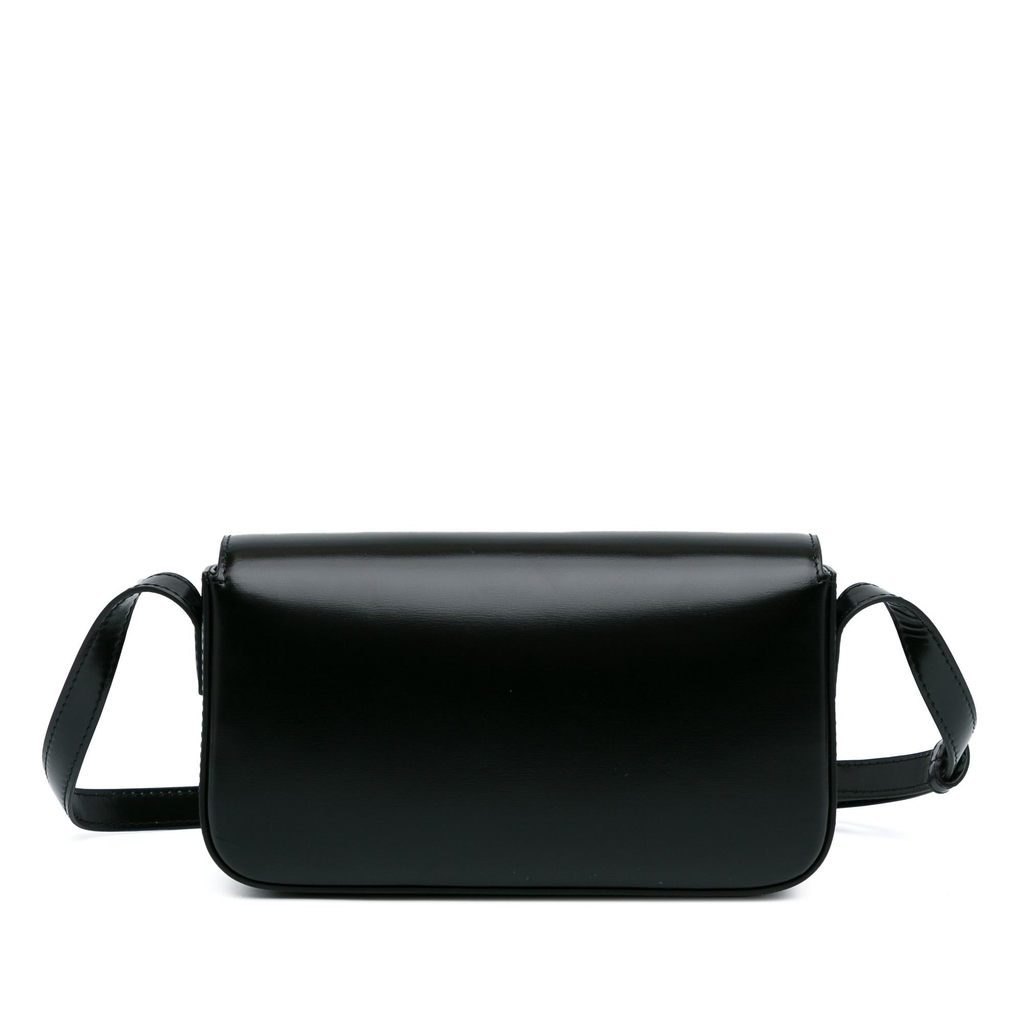 Celine Triomphe Claude Shoulder Bag (SHG-cm80j9)