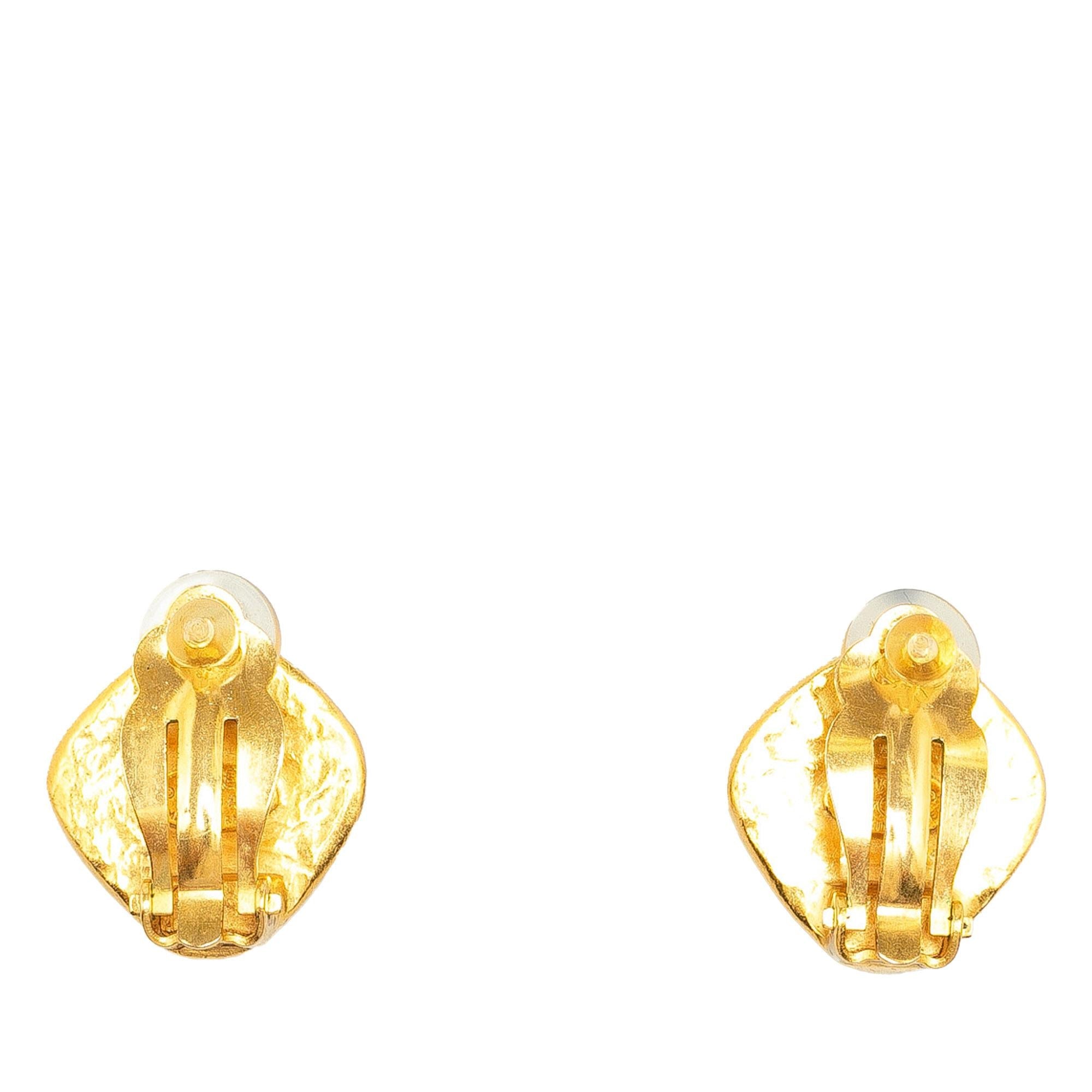Chanel CC Clip on Earrings (SHG-o61wmG)