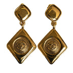 Chanel CC Dangling Clip-On Earrings (SHG-yA68qy)