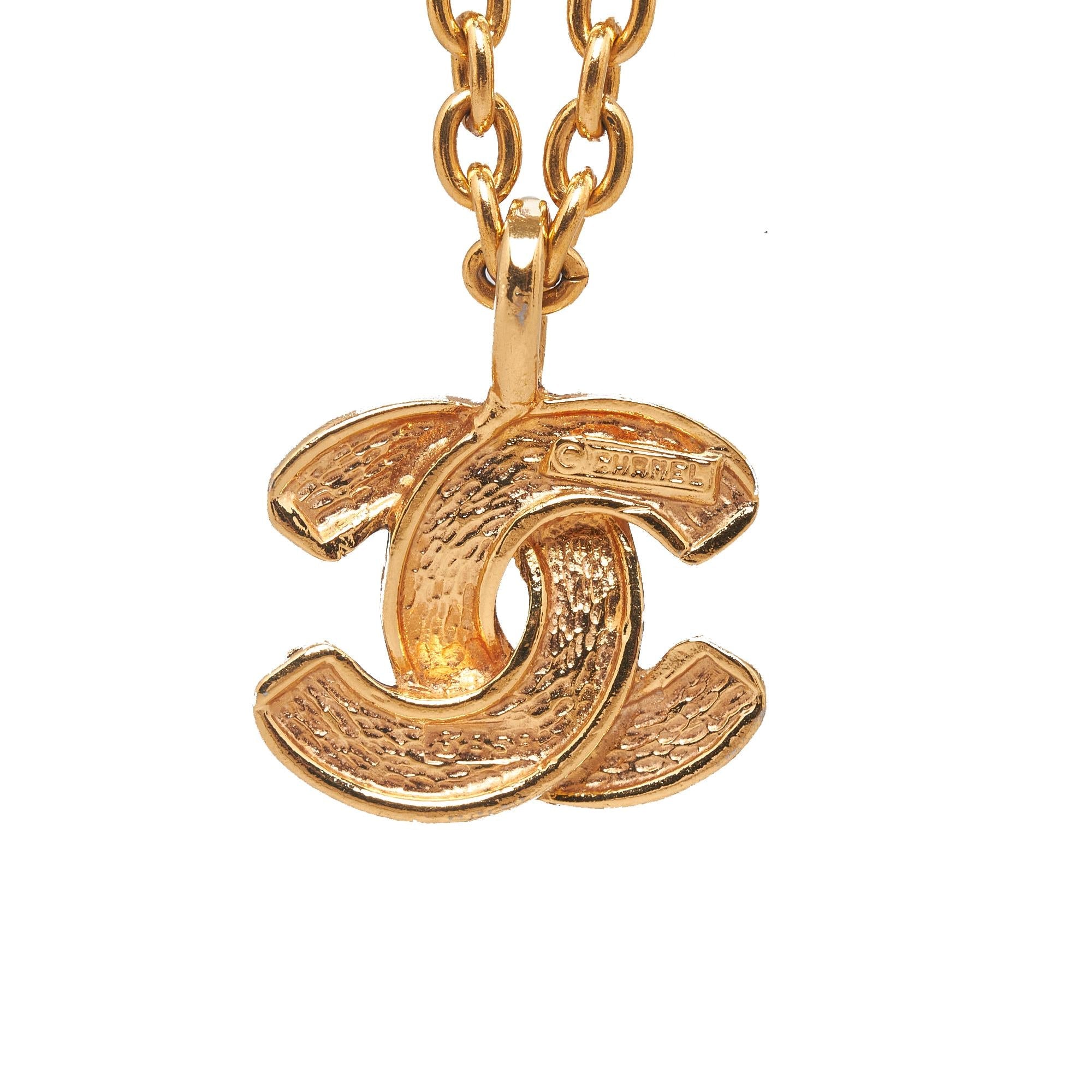 Chanel CC Pendant Necklace (SHG-GeCaL8)
