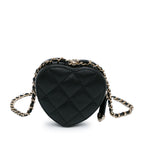Chanel Lambskin CC in Love Heart Necklace Bag (SHG-lbzzG9)