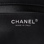 Chanel Patent Leather Flap Clutch on Chain (SHF-9c9WQx)
