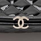 Chanel Patent Leather Timeless Clutch (SHF-QRt3pK)