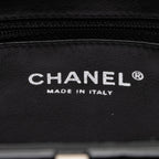 Chanel Patent Leather Timeless Clutch (SHF-QRt3pK)