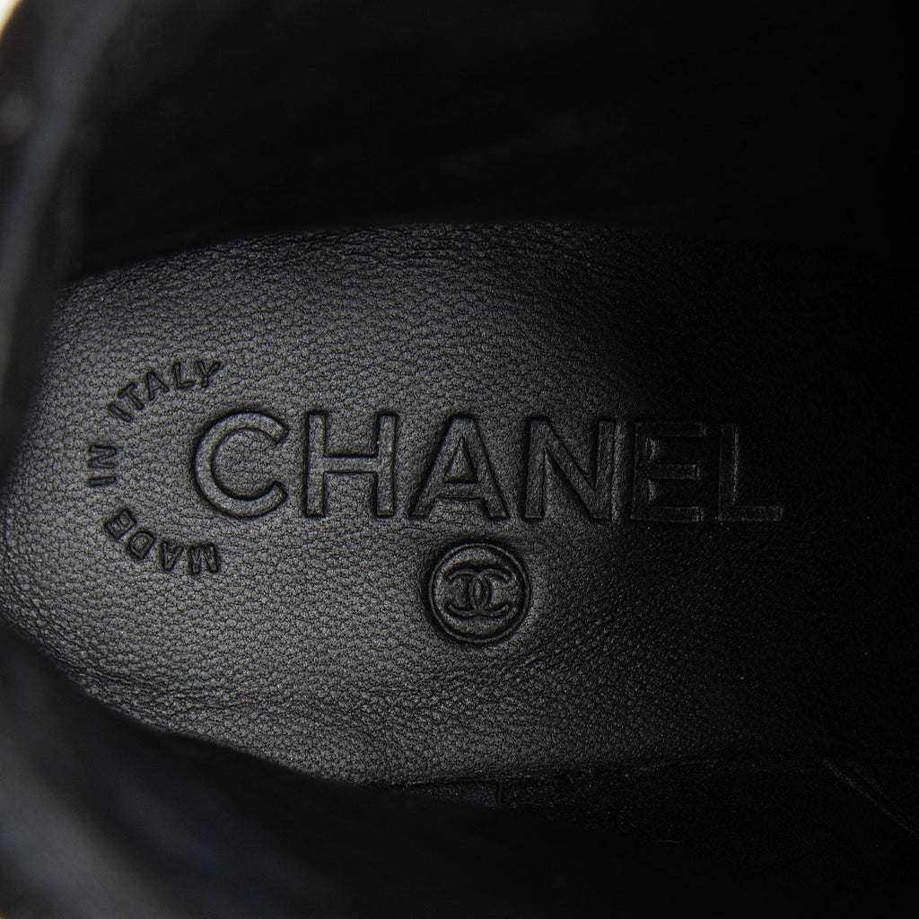 Chanel Quilted Suede CC Leather Cap Toe Combat Boots - Size 9 / 39