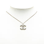 Chanel Silver Plated CC Pendant Necklace (SHG-nUpDpW)