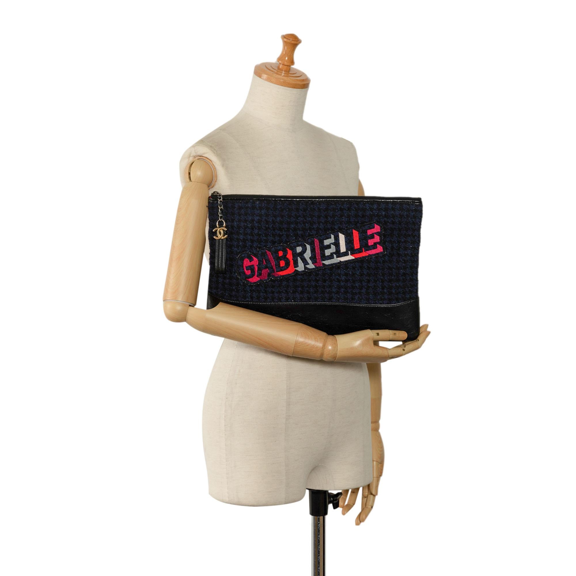 Chanel Tweed Gabrielle Clutch Bag (SHG-bga3xd)