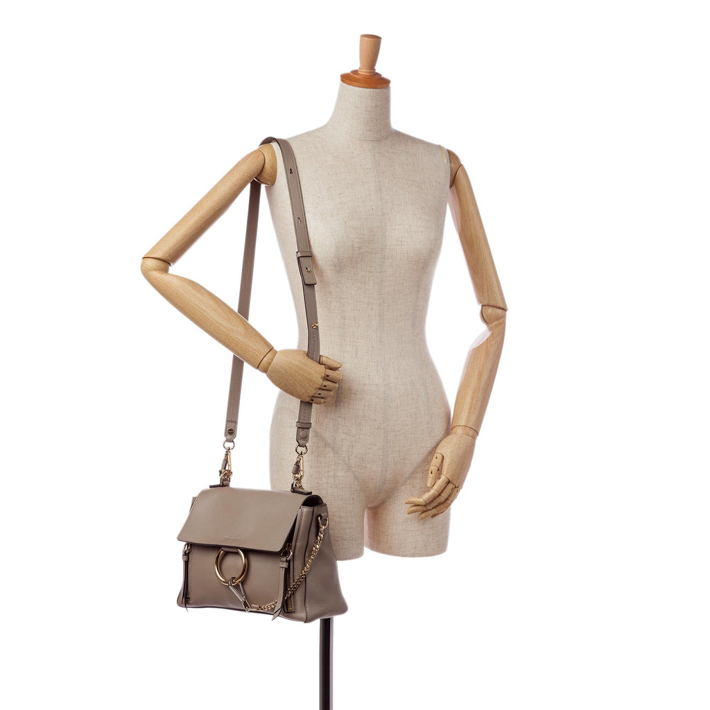 Chloe Faye Day Leather Satchel (SHG-34894)