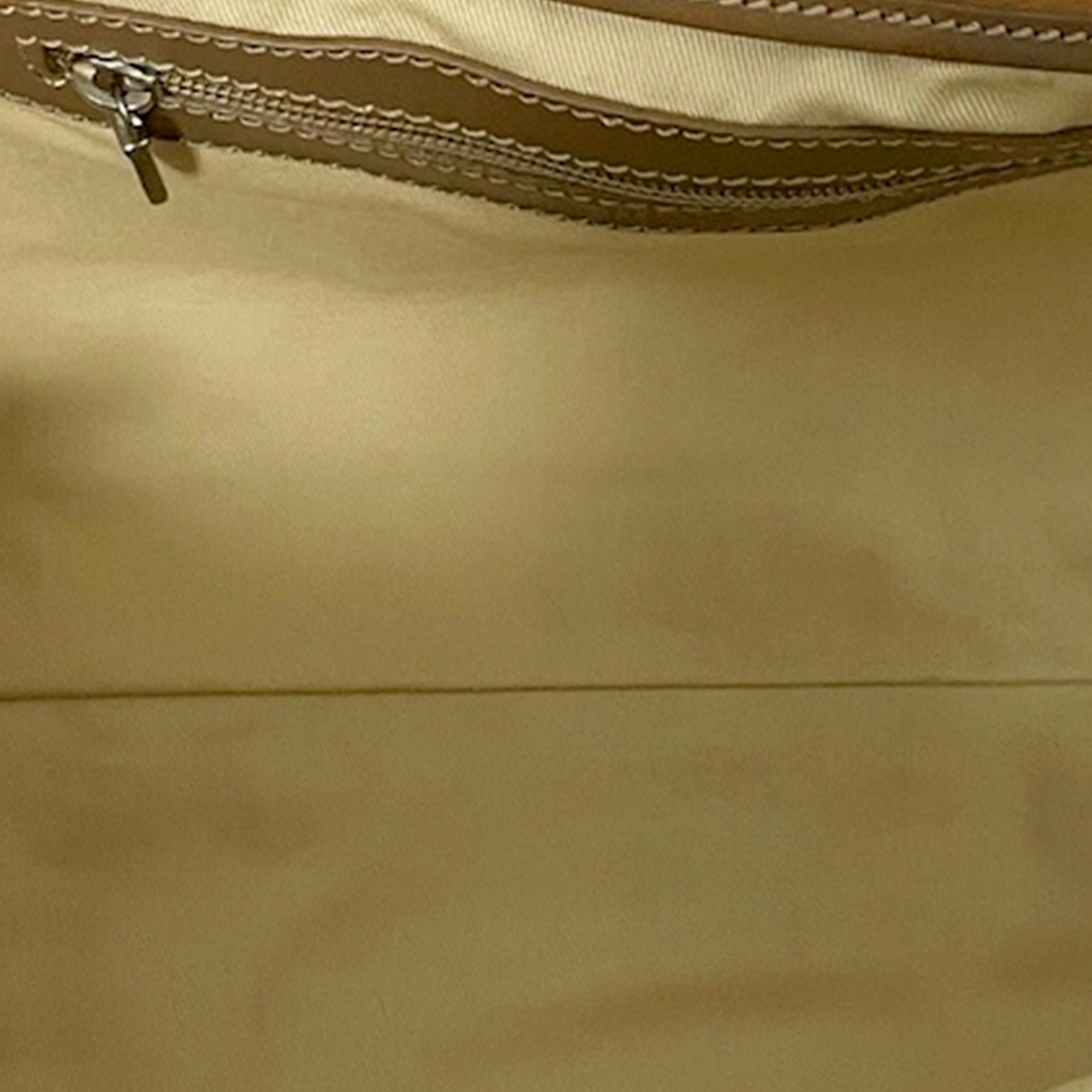 Chloe Kerala Equipped Leather Handbag (SHG-33572)