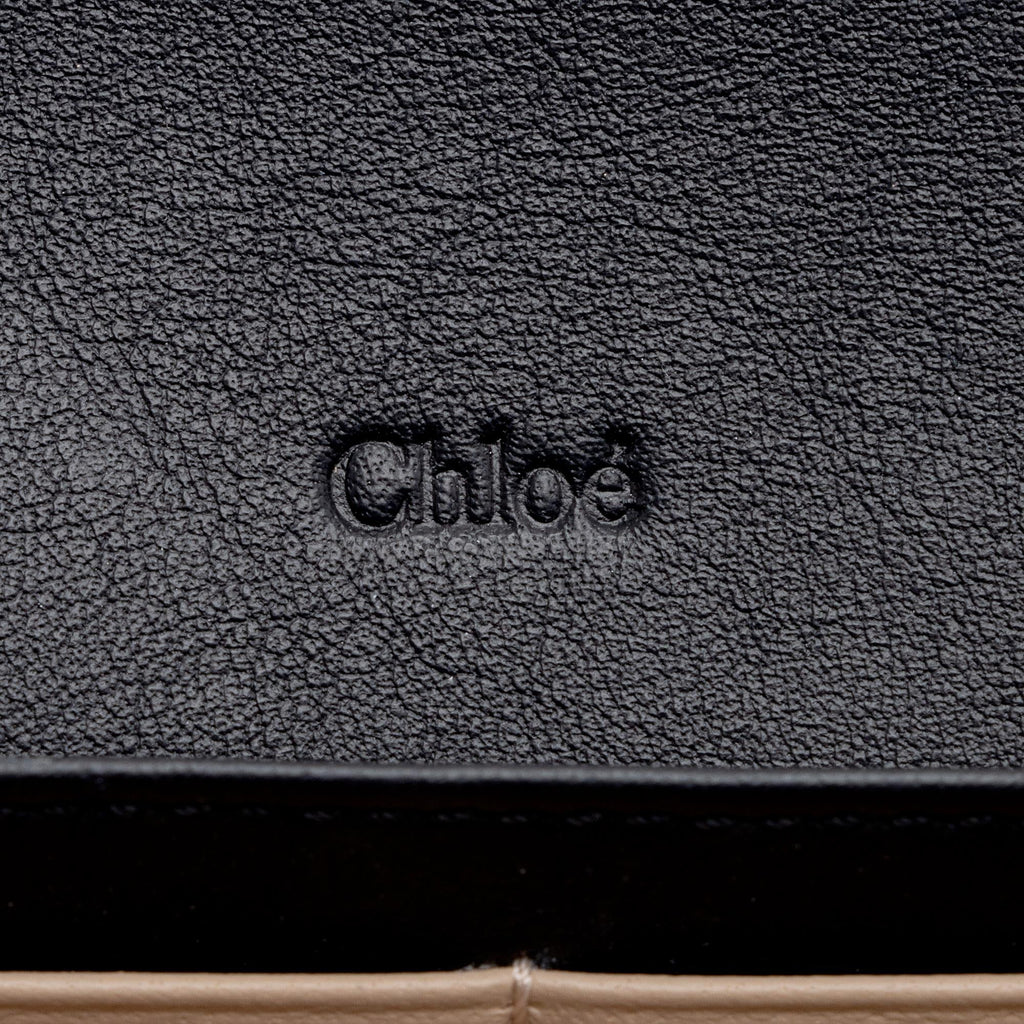 Chloe Leather Logo Vick Flap Wallet (SHF-22550)