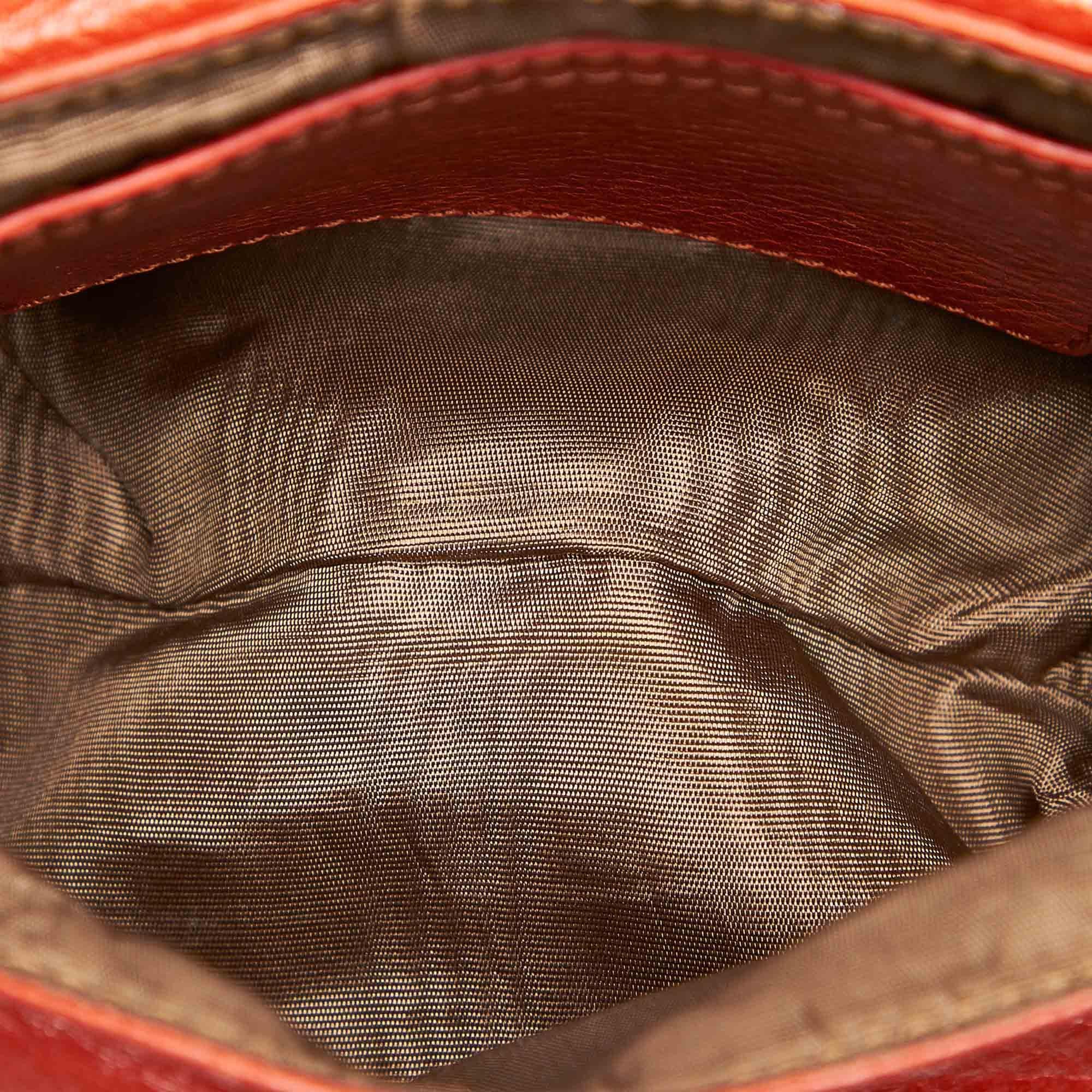 Chloe Leather Satchel (SHG-18806)