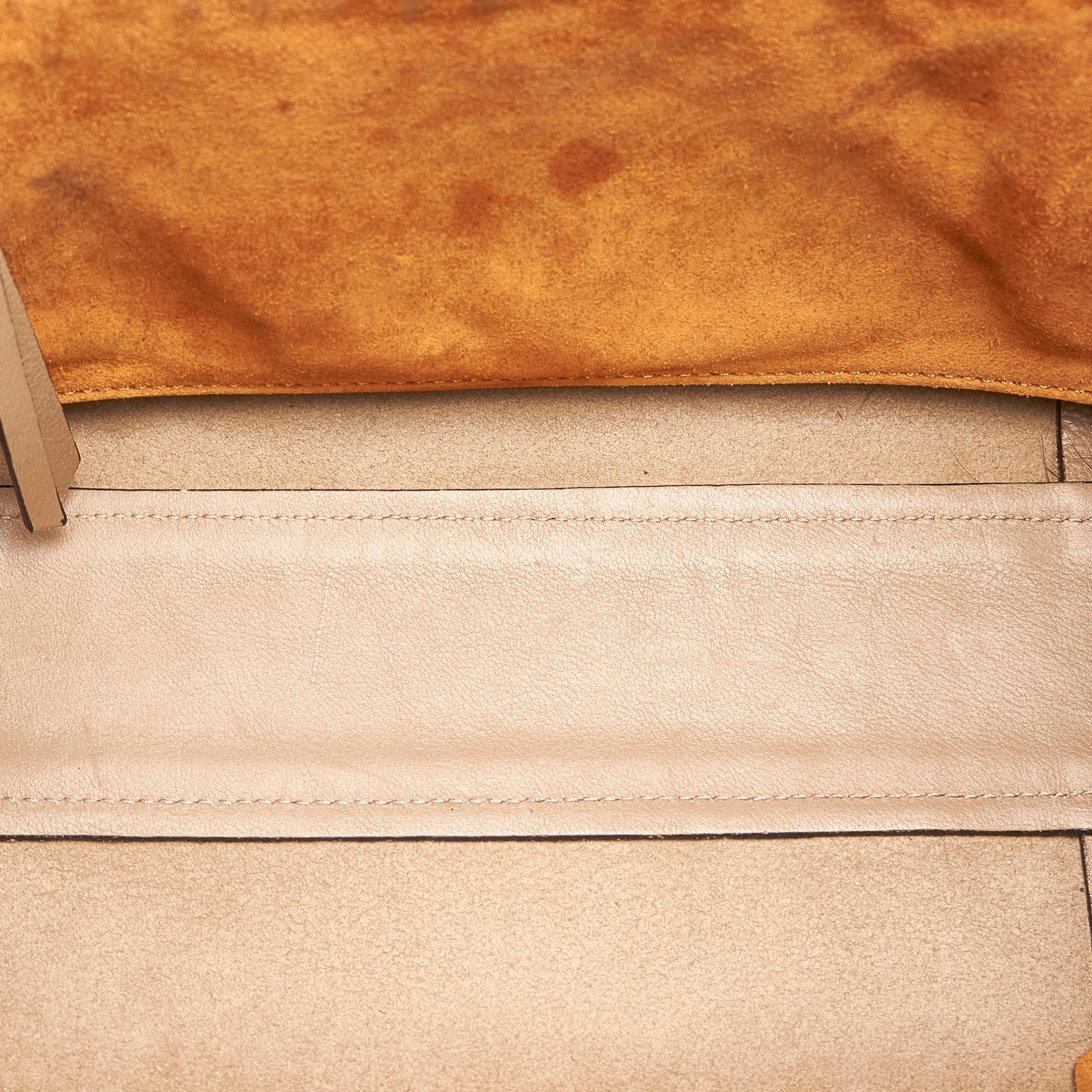 Chloe Milo Leather Tote Bag (SHG-29788)