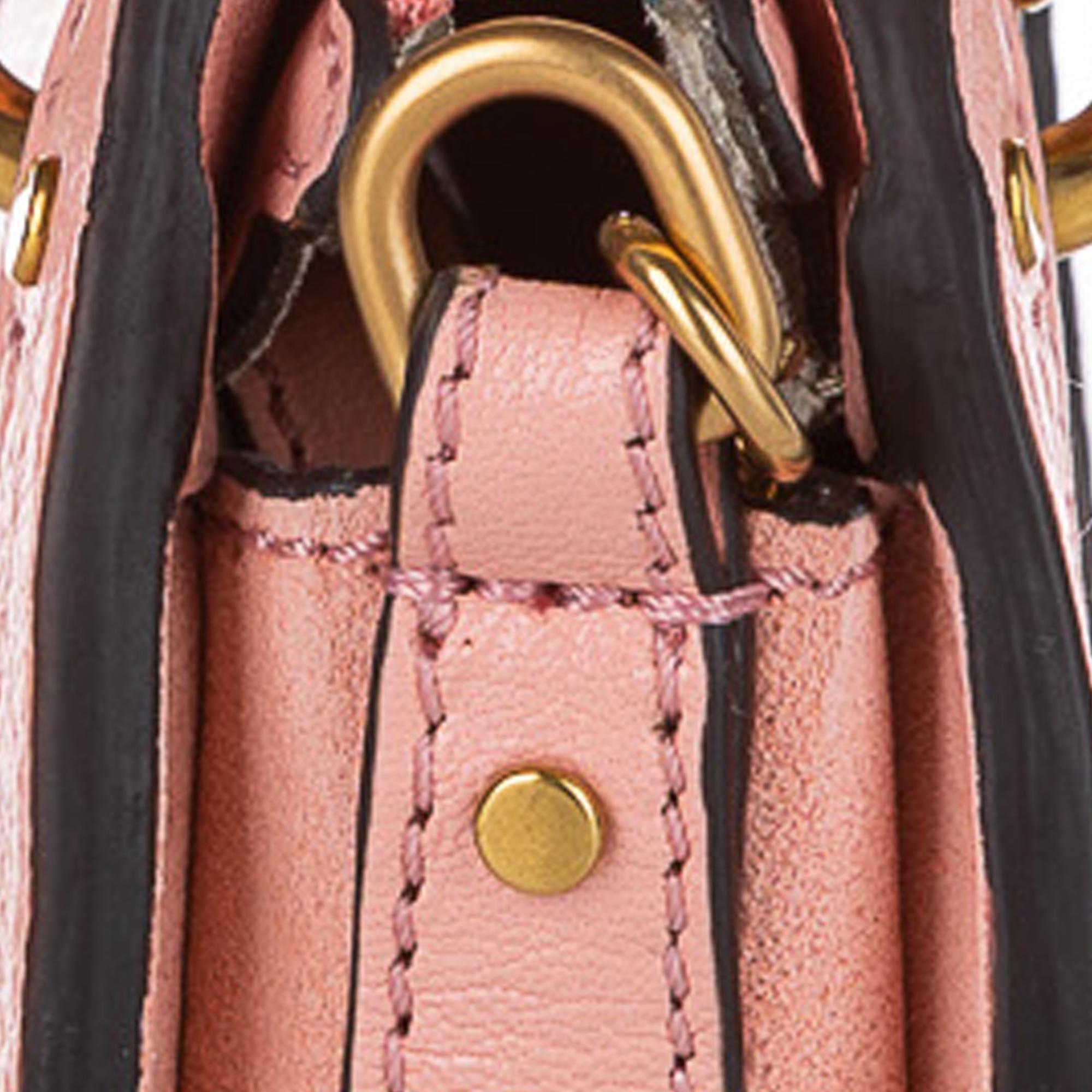 Chloe Mini Pixie Leather Satchel (SHG-PITPFr)