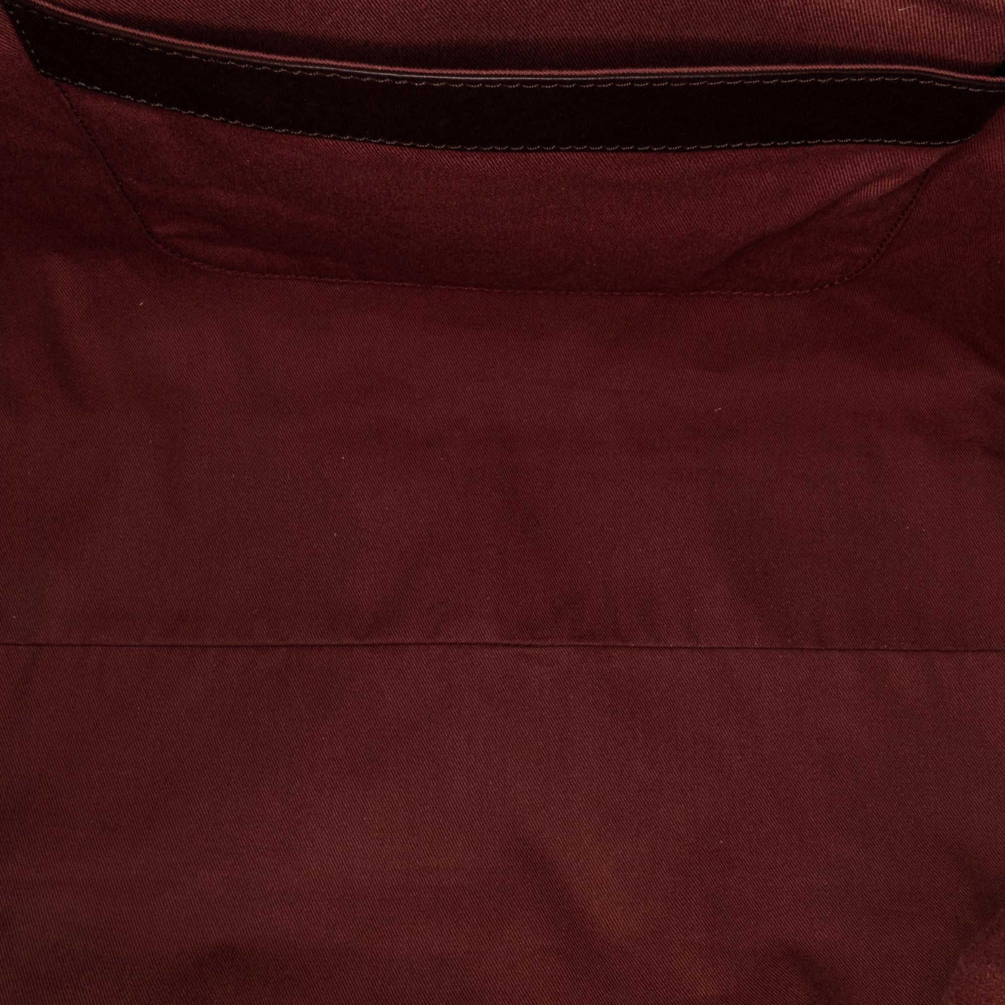 Chloe Victoria Leather Handbag (SHG-37645)