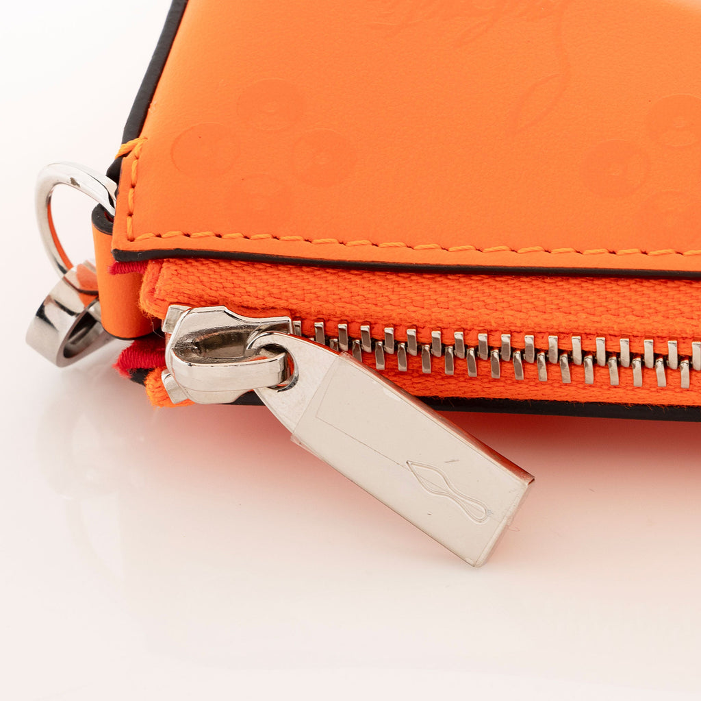 Christian Louboutin Calfskin Loubinthesky Loubila Pouch (SHF-xspmAZ)