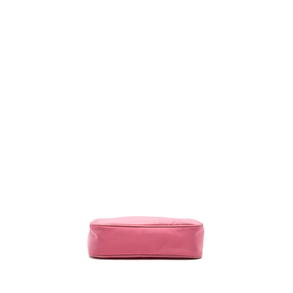 Prada re-edition 2005 nylon/ leather pink SHW