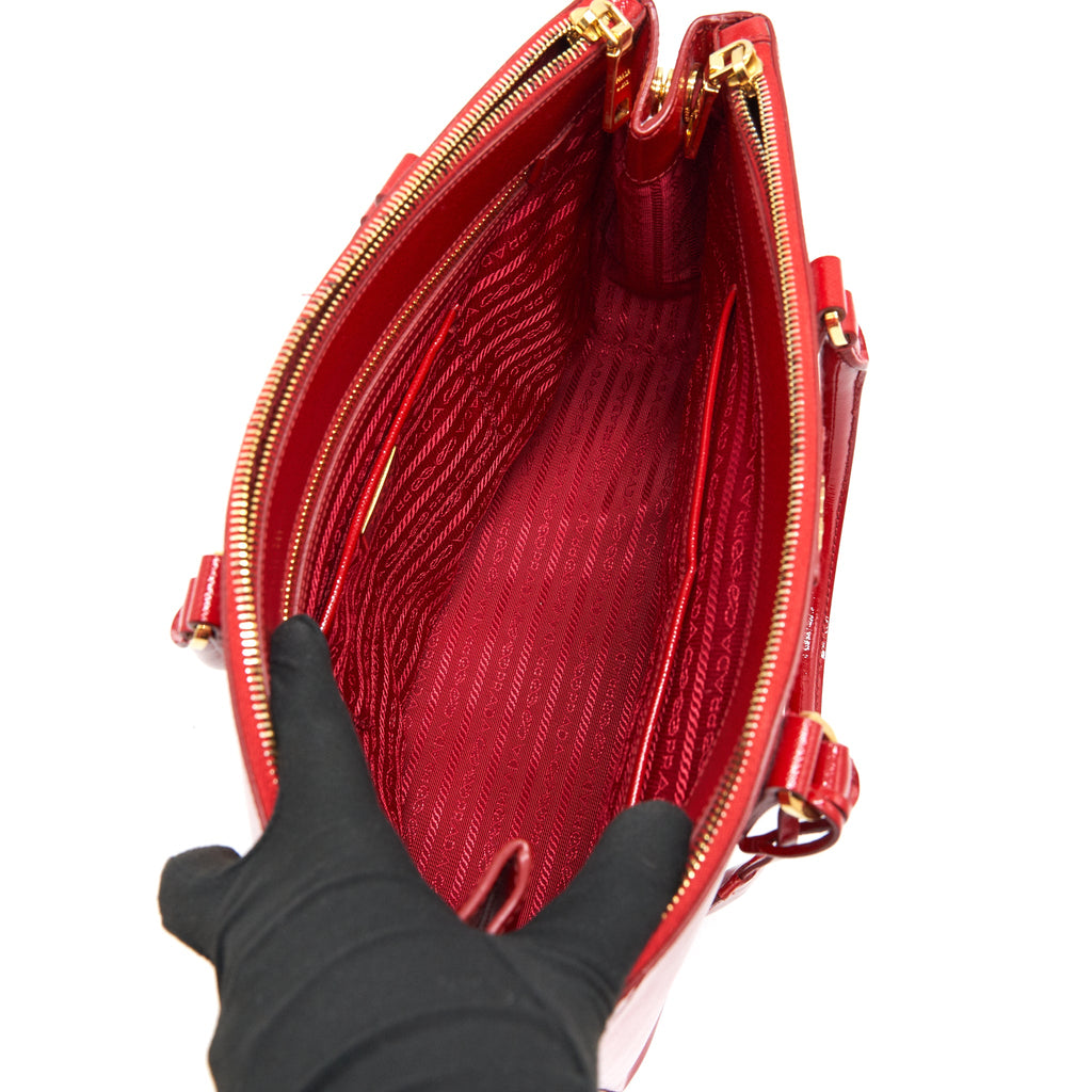 PRADA Saffiano Leather Medium in Red GHW