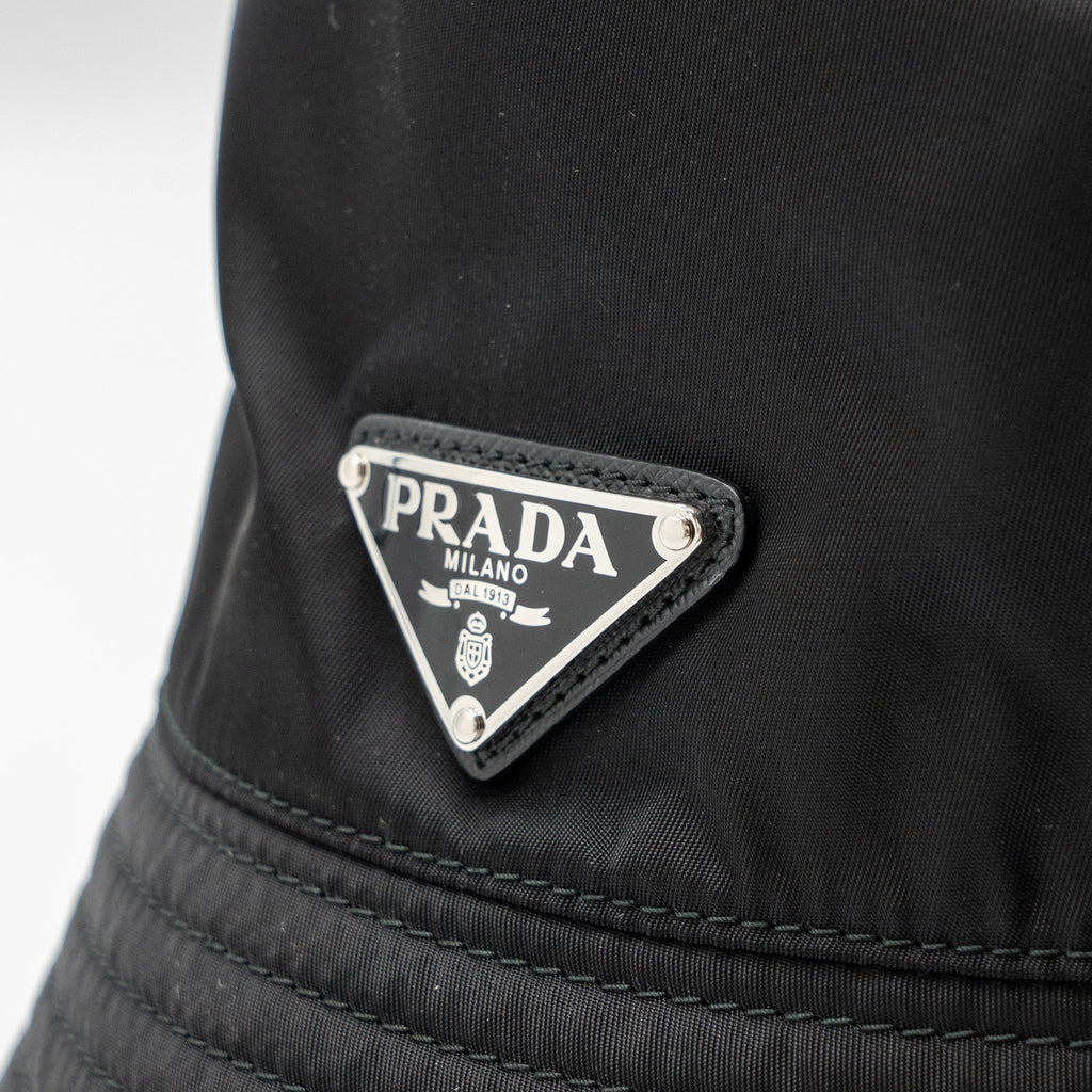 Prada size L re-nylon bucket hat black SHW