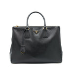Prada Saffiano Tote Large in Black