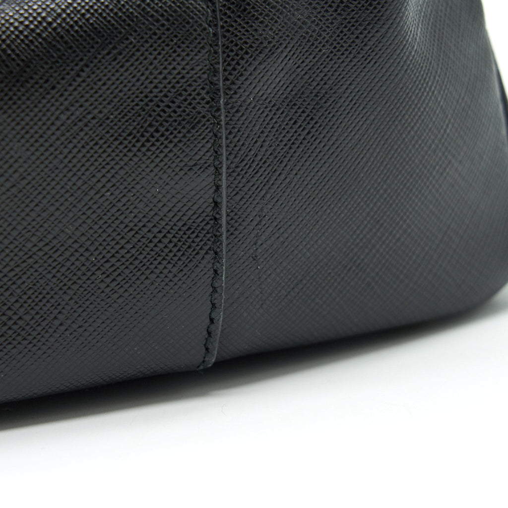 Prada Saffiano Tote Large in Black
