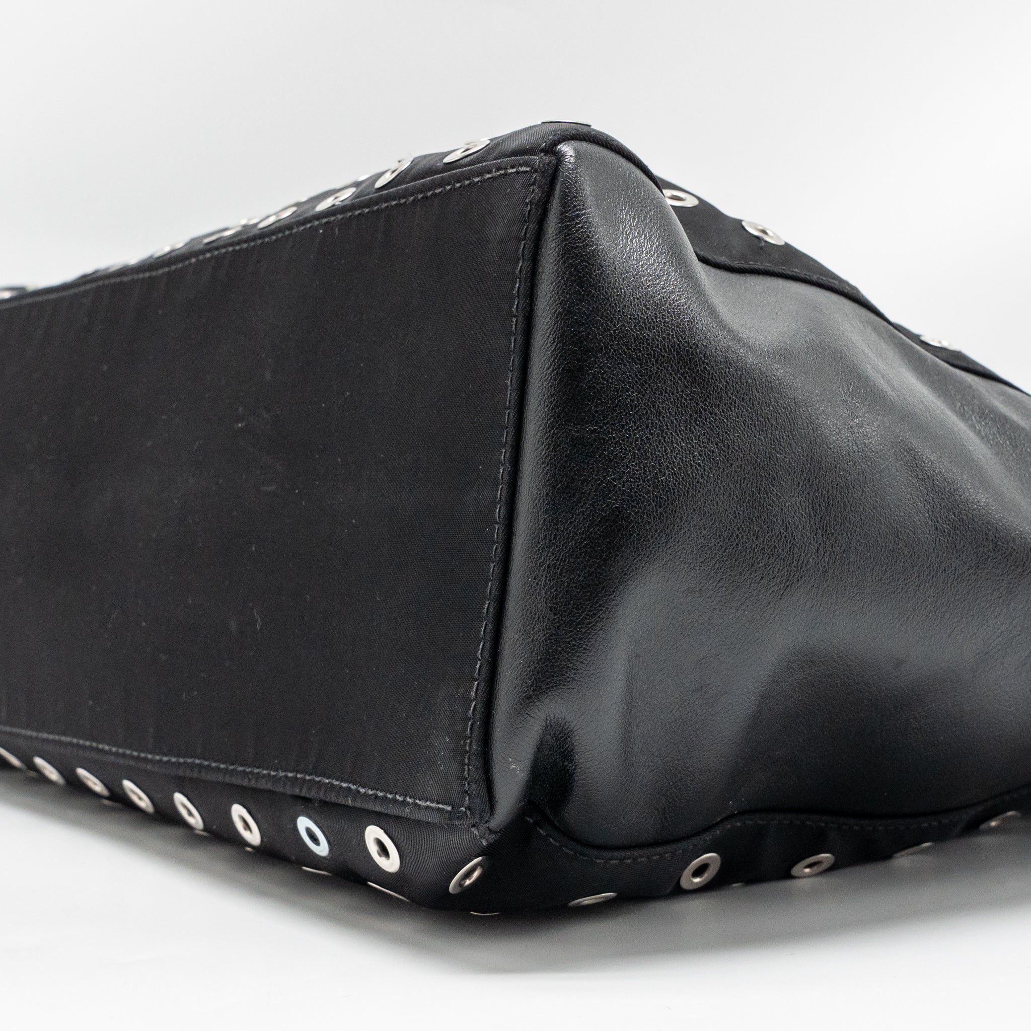 Prada shoulder bag lambskin / fabric black SHW