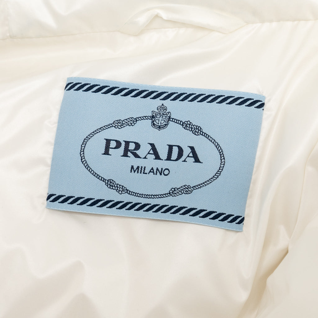 Prada size 40 Re-Nylon cropped down jacket white
