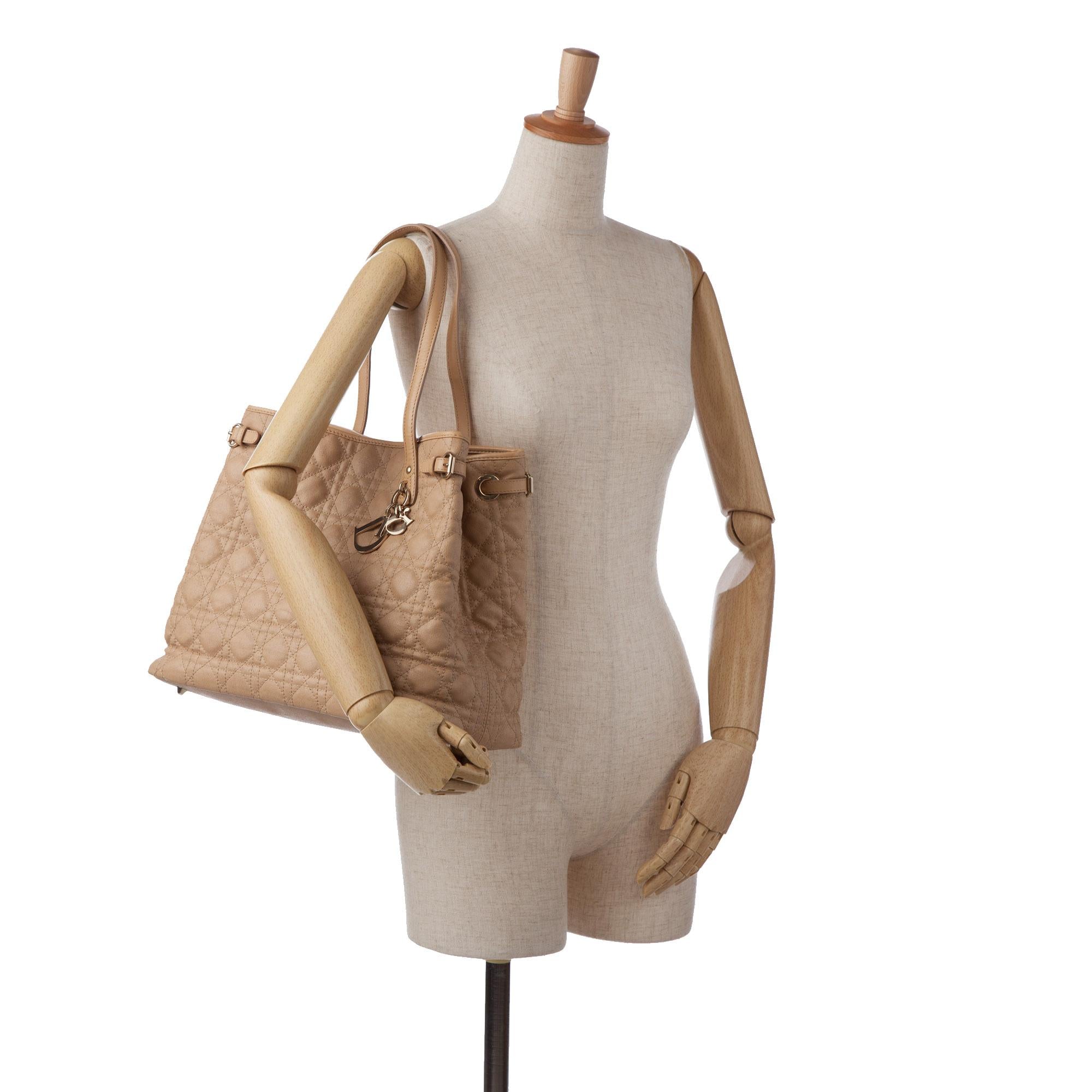 Dior Cannage Panarea (SHG-8CAlaN)