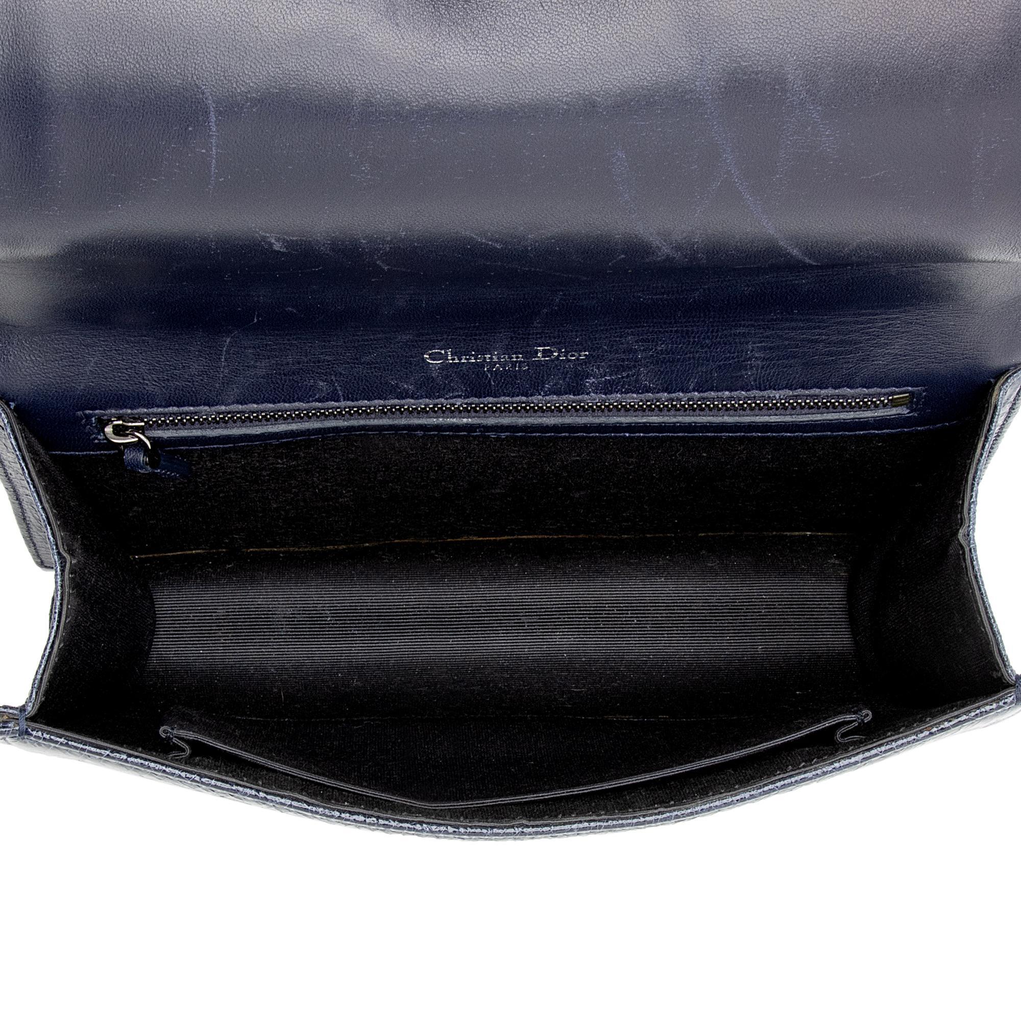 Dior Lambskin Diorama Medium Shoulder Bag (SHF-MVjZR7)
